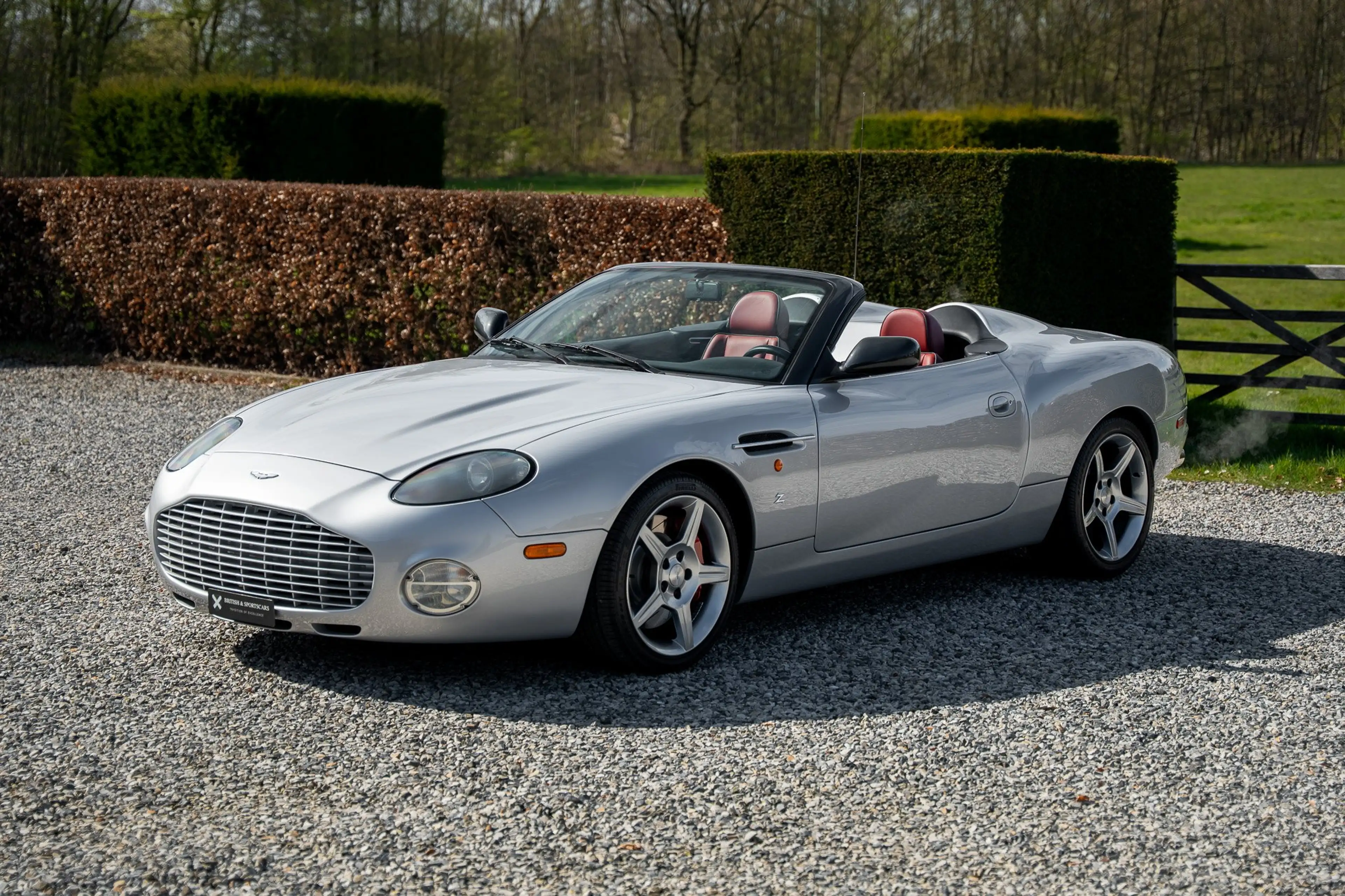 Aston Martin AR1 Only 240 Miles - 84 of 99 Ex. - Just Serviced — photo 7