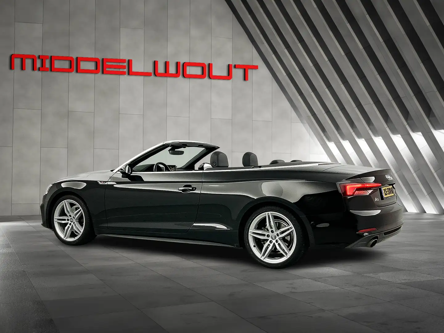 Audi A5 Cabriolet 2.0 191 PK TFSI S-Line Digi.Dash/Trekhaa Zwart - 2