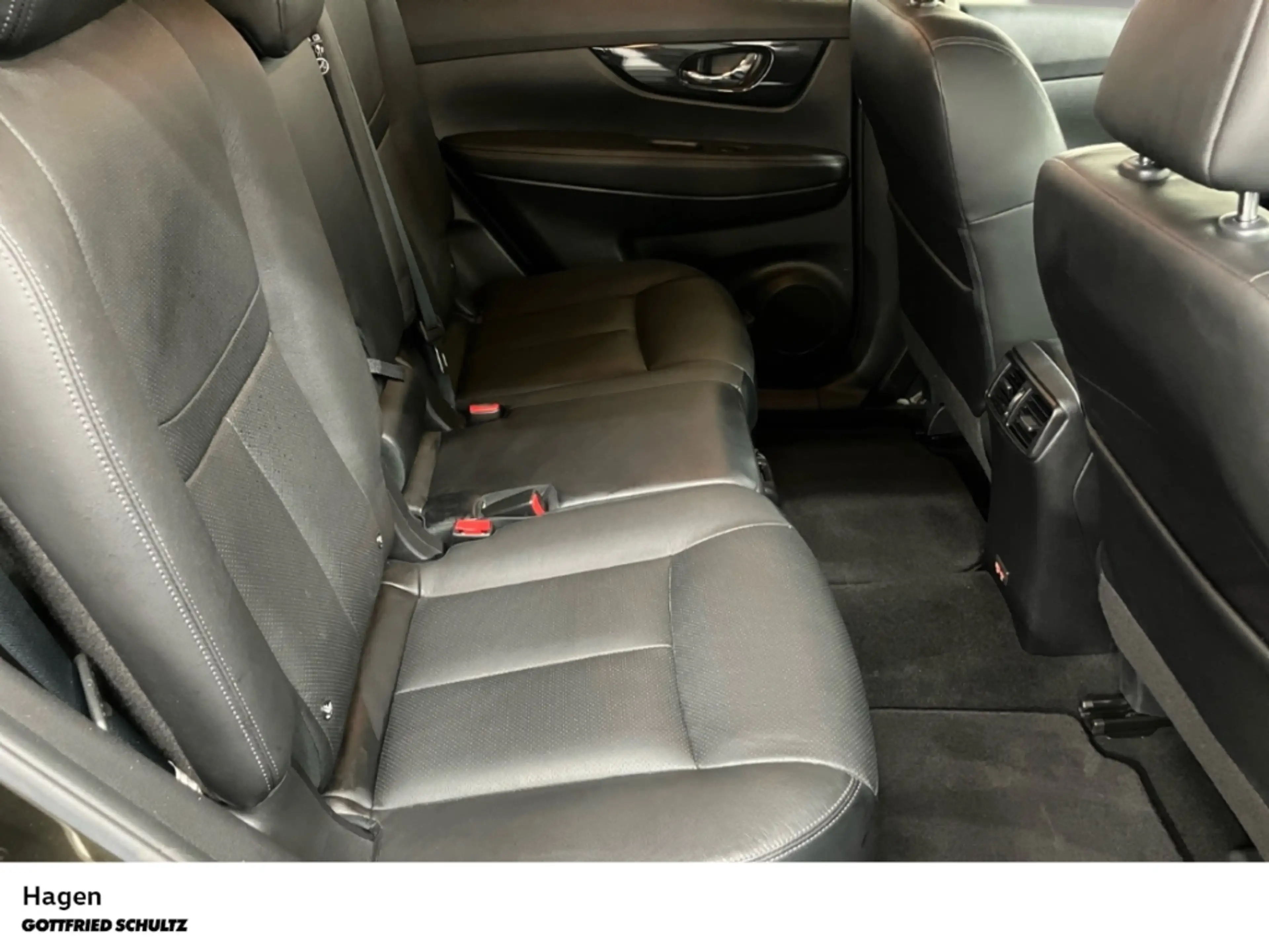 Nissan X-Trail Tekna PAN BOSE LEDER ACC KAMERA — photo 6