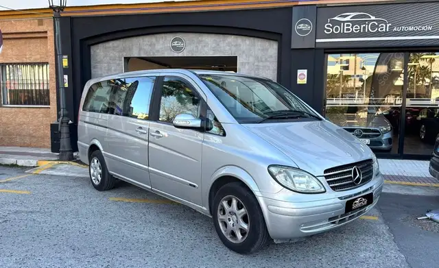 Mercedes-Benz EQE 300 2.2 CDI Trend Larga