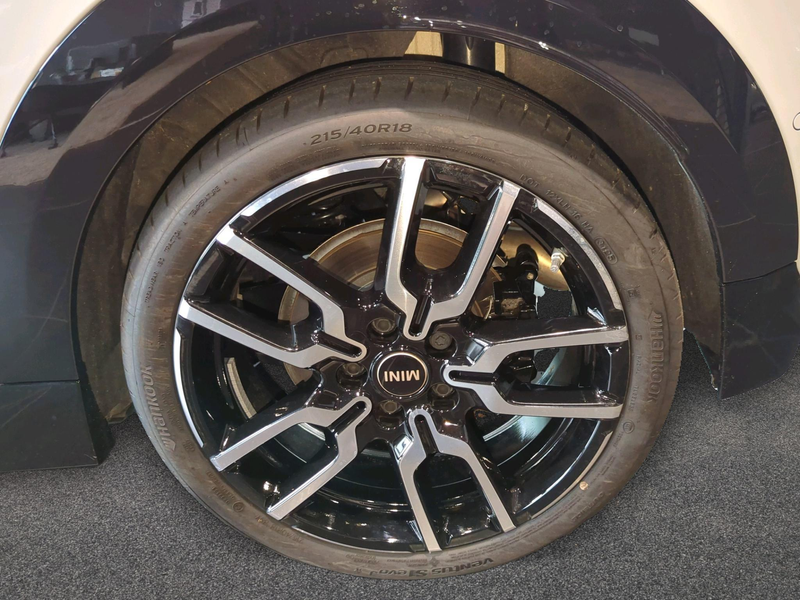 MINI Cooper S John Cooper Works Trim — photo 11