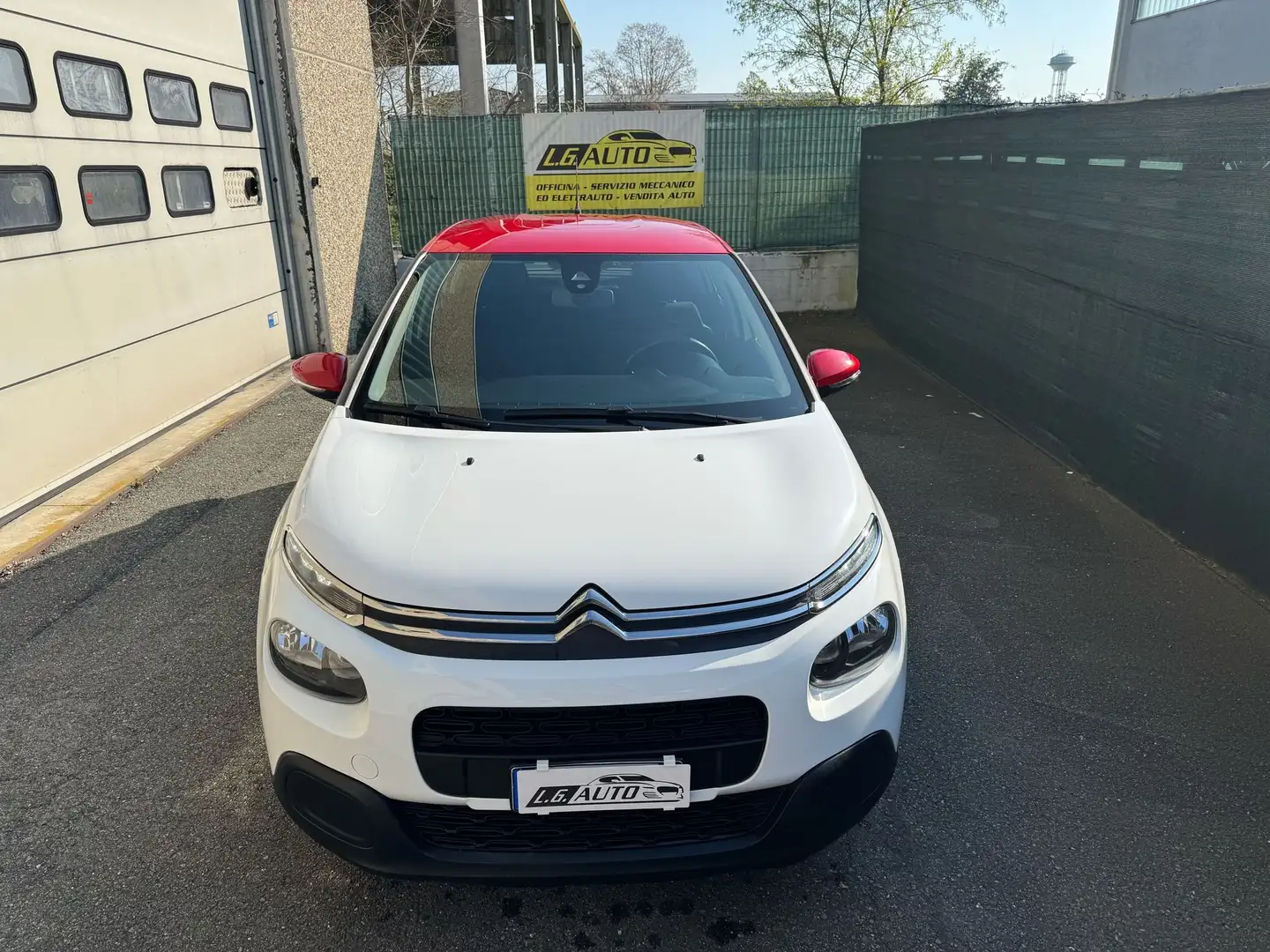 Citroen C3 C3 1.5 bluehdi Shine s Bianco - 2