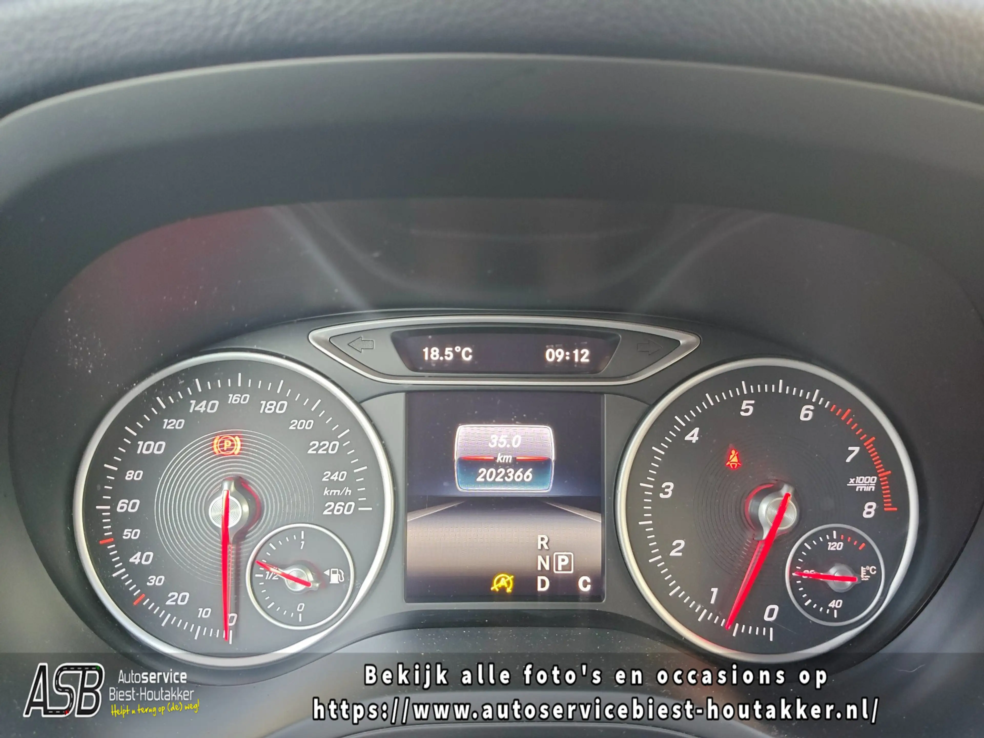 Mercedes-Benz B 180 Ambition | Automaat | Navigatie | Start/ Stop | Cr — photo 2