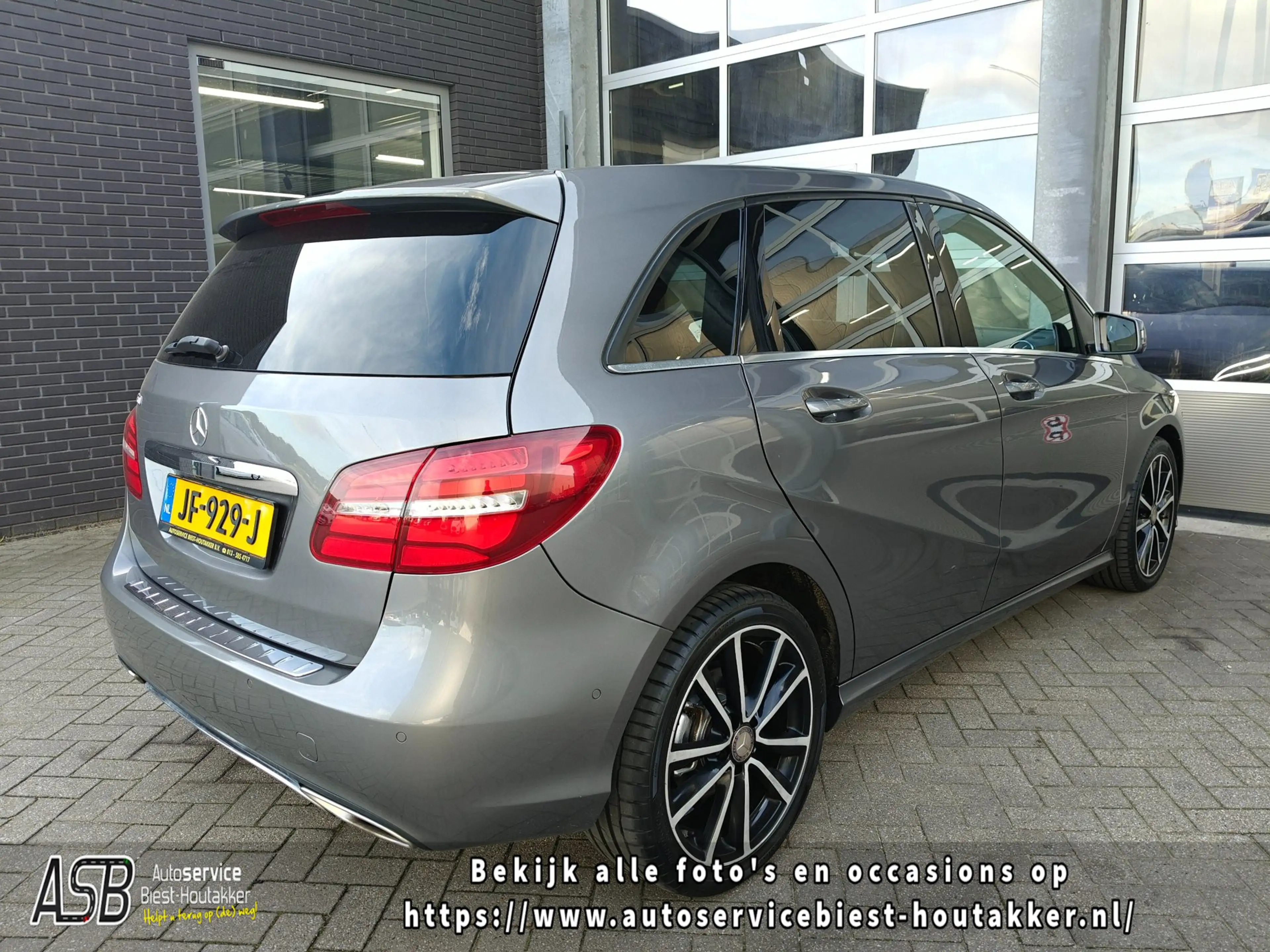Mercedes-Benz B 180 Ambition | Automaat | Navigatie | Start/ Stop | Cr — photo 8