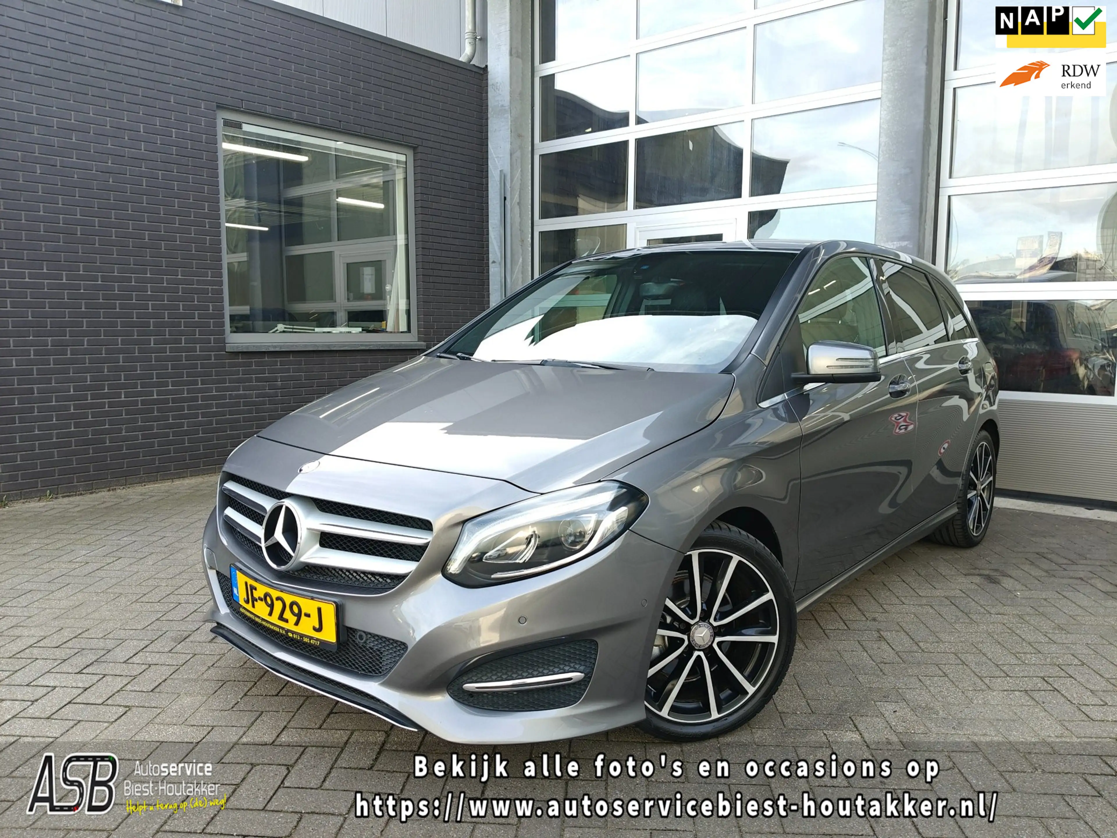 Mercedes-Benz B 180 Ambition | Automaat | Navigatie | Start/ Stop | Cr