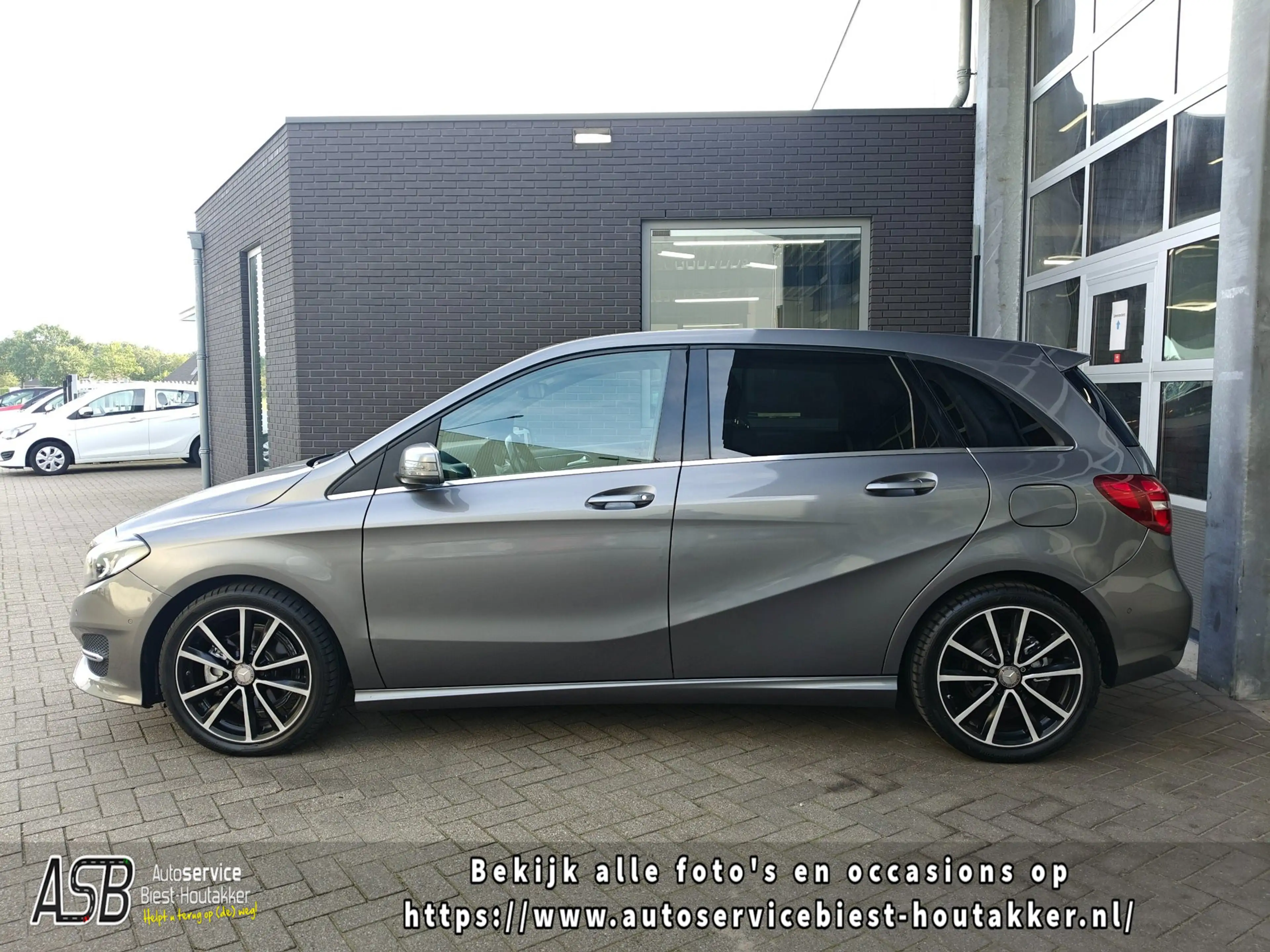 Mercedes-Benz B 180 Ambition | Automaat | Navigatie | Start/ Stop | Cr — photo 6