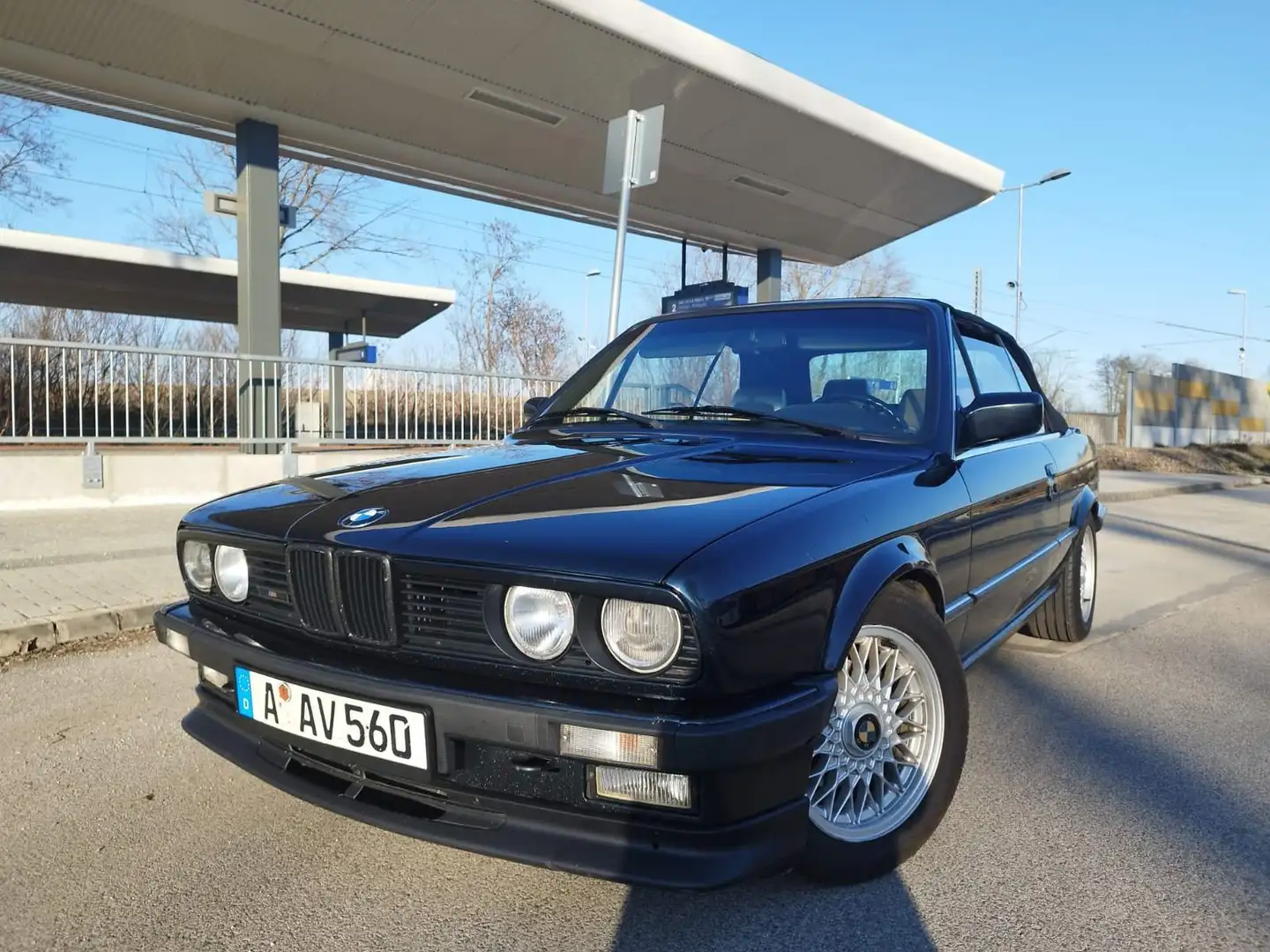 BMW 325 325i Modrá - 1