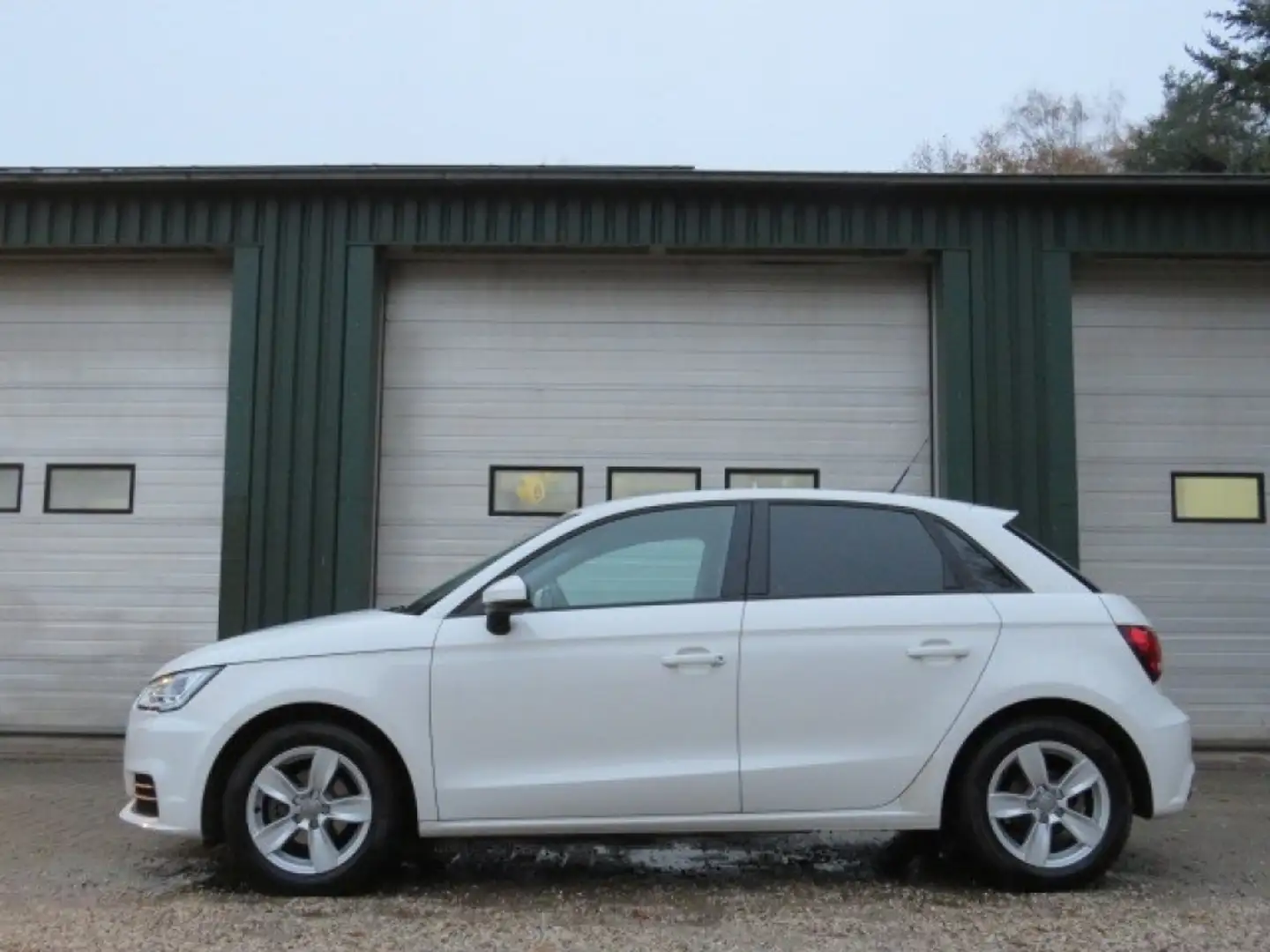 Audi A1 1.0 TFSI PRO LINE Blanc - 1