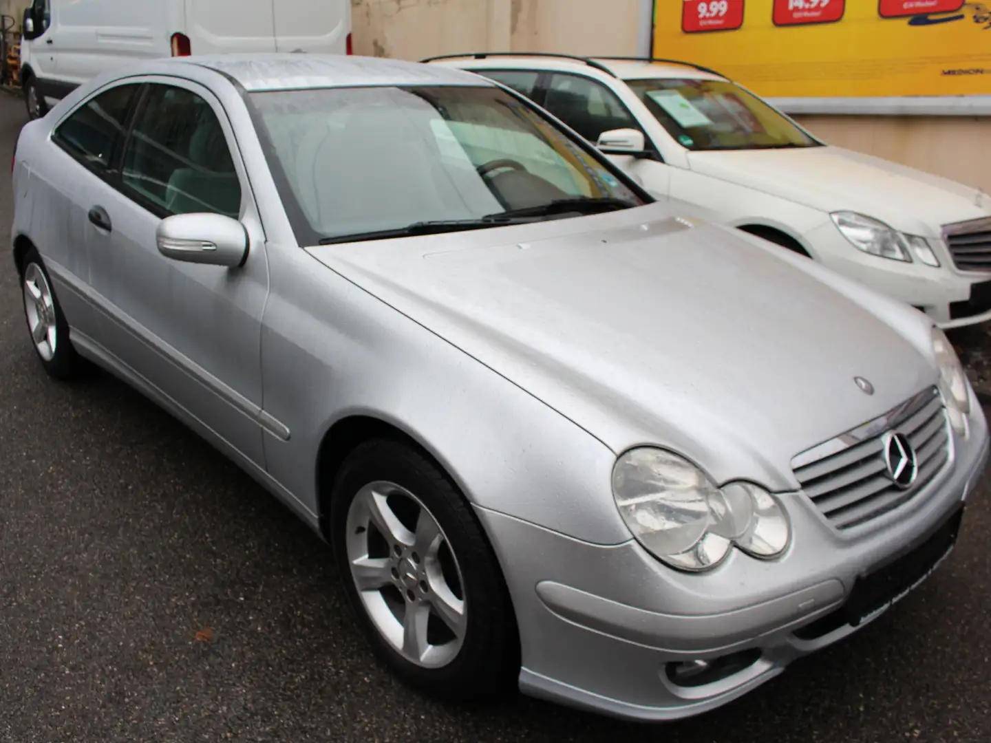 Mercedes-Benz C 180 C 180 Kompressor (203.746) Grau - 2