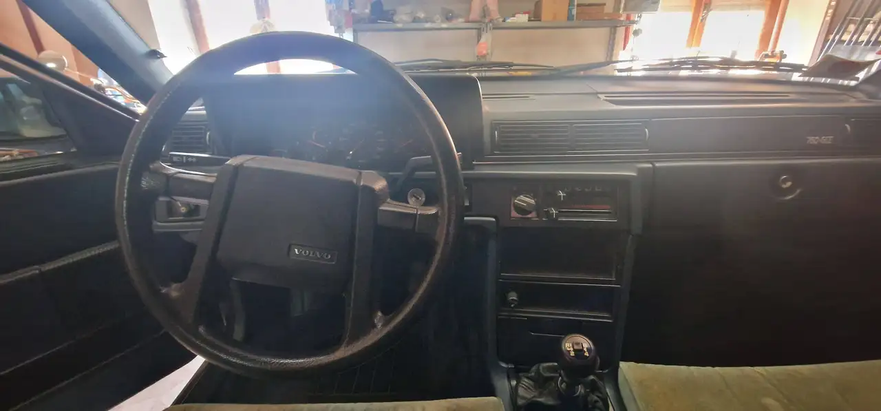 Volvo 760 GLE 2.4 turbodiesel, foto 9
