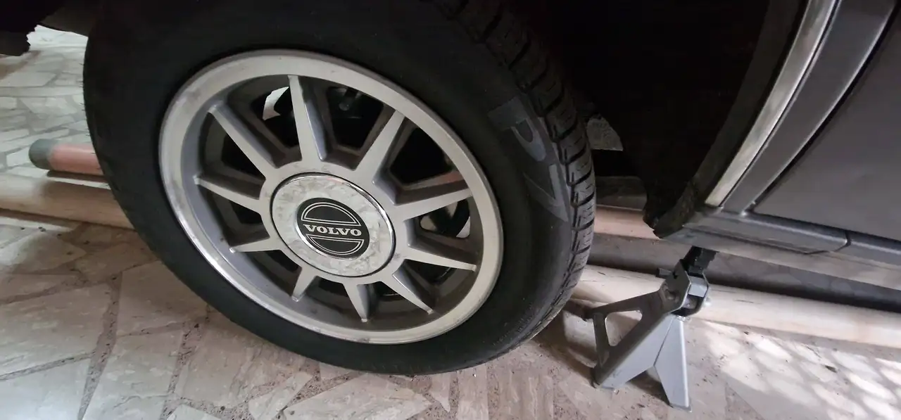 Volvo 760 GLE 2.4 turbodiesel, foto 5