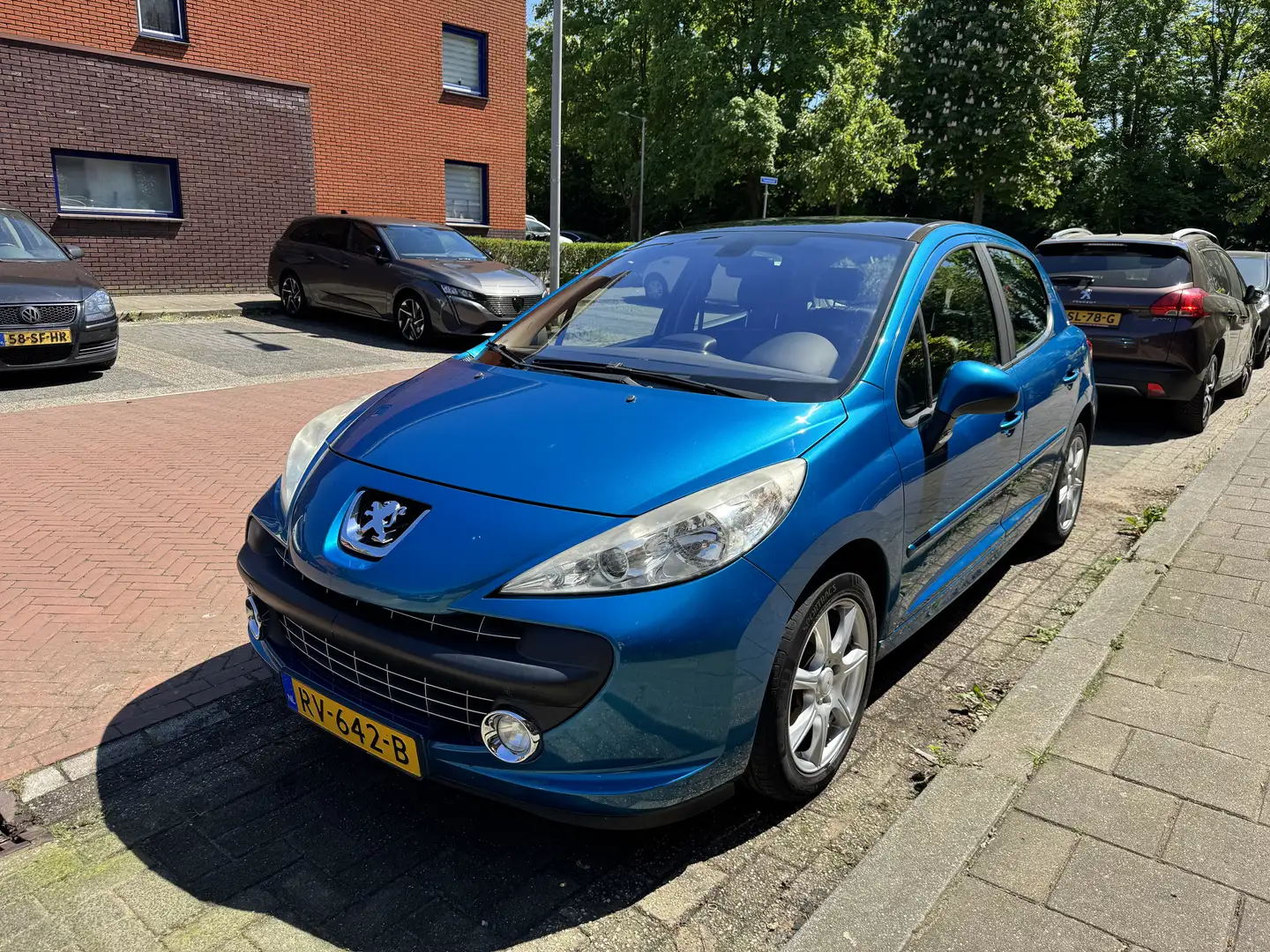 Peugeot 207 1.6-16V T Féline Blauw - 2