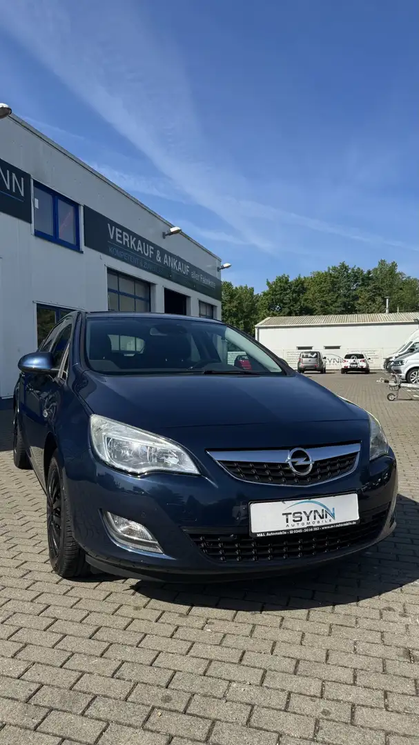 Opel Astra J 1.4 Turbo Design Edition Bleu - 2