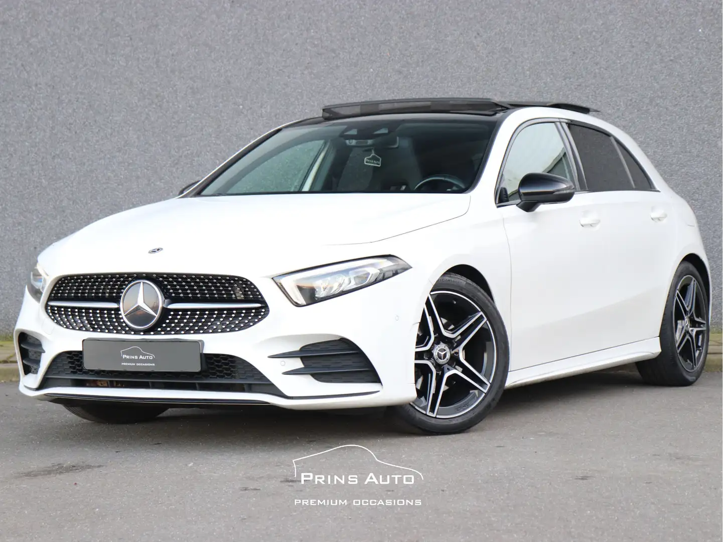 Mercedes-Benz A 180 Business Solution AMG |PANO|CAMERA|ORIG. NL|STOELV Wit - 1