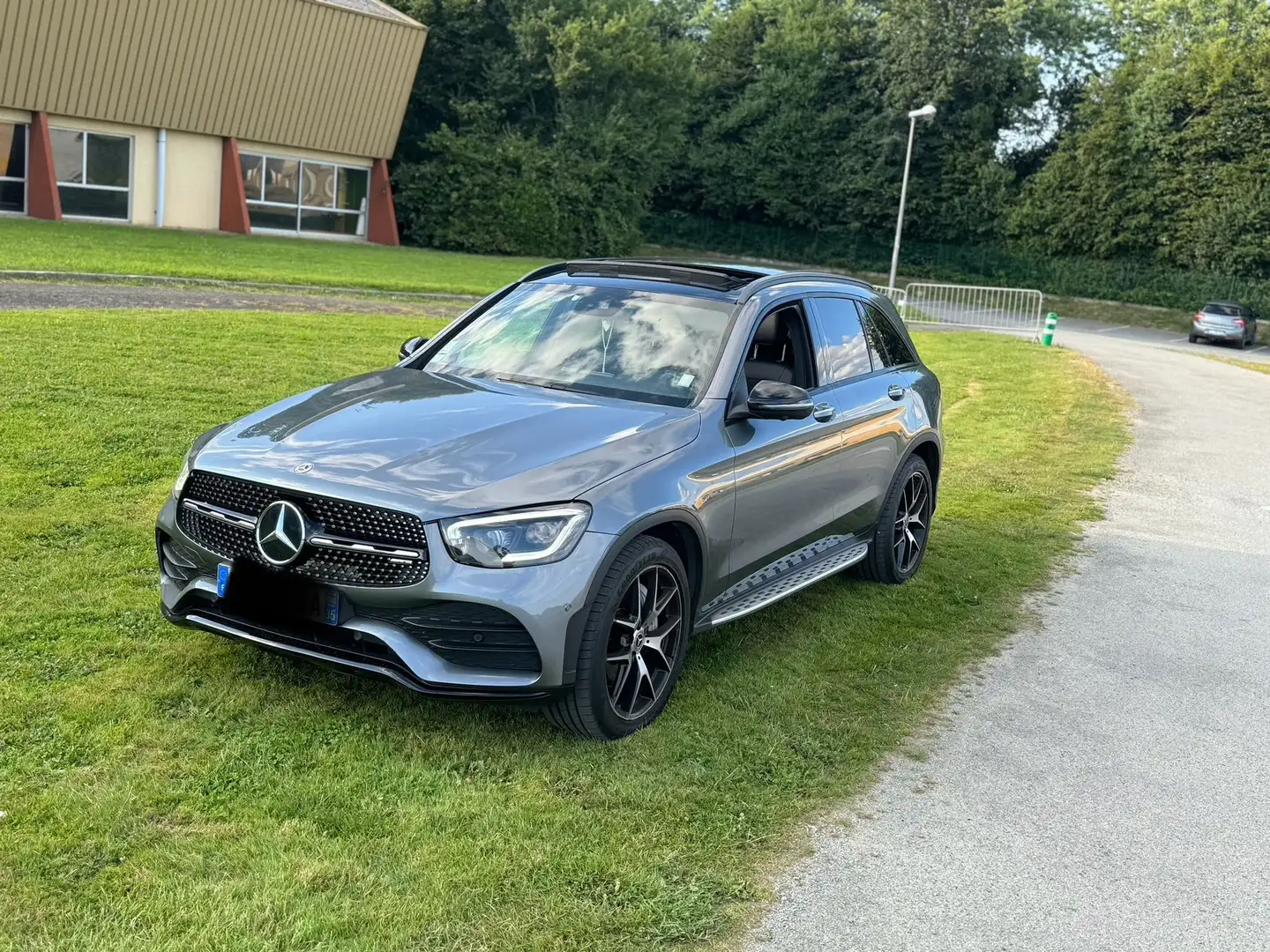 Mercedes-Benz GLC 220 GLC 220 d 9G-Tronic 4Matic AMG Line Gris - 2