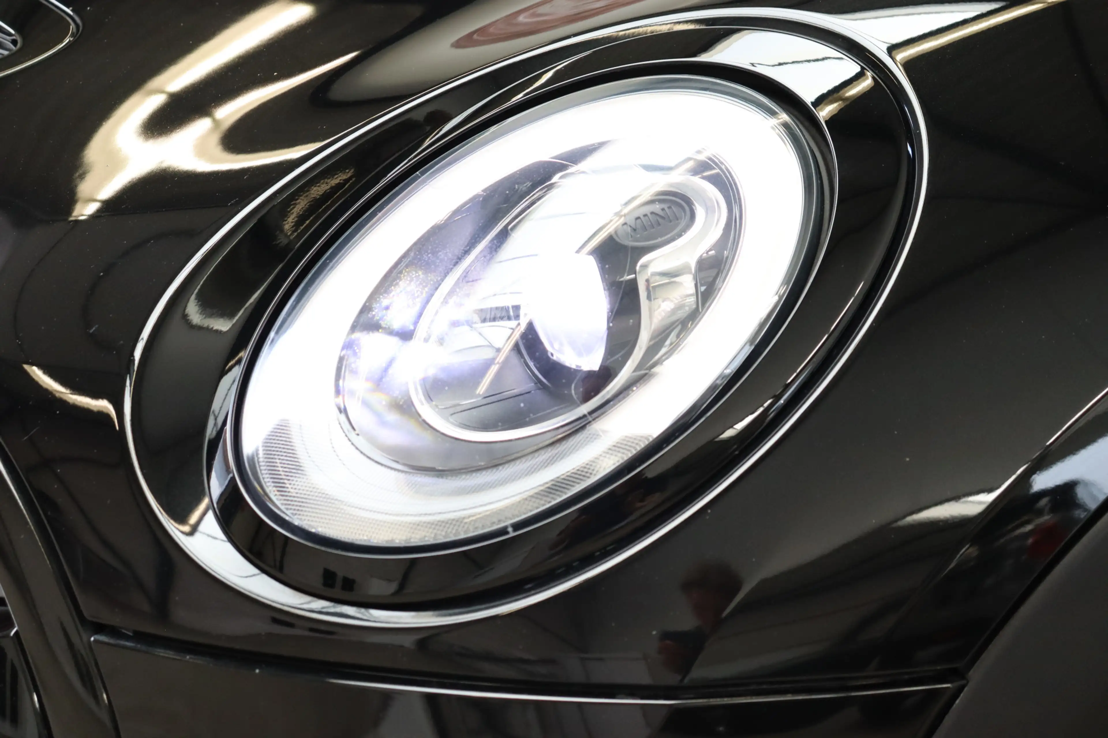 MINI Cooper S Clubman Chili Serious Business Automaat / Navigatiesysteem — photo 11