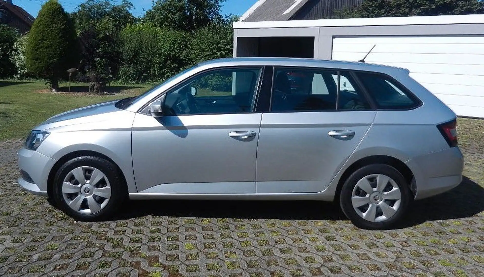 Skoda Fabia Combi Ambition AHK-PDC-Tempom. Silber - 2