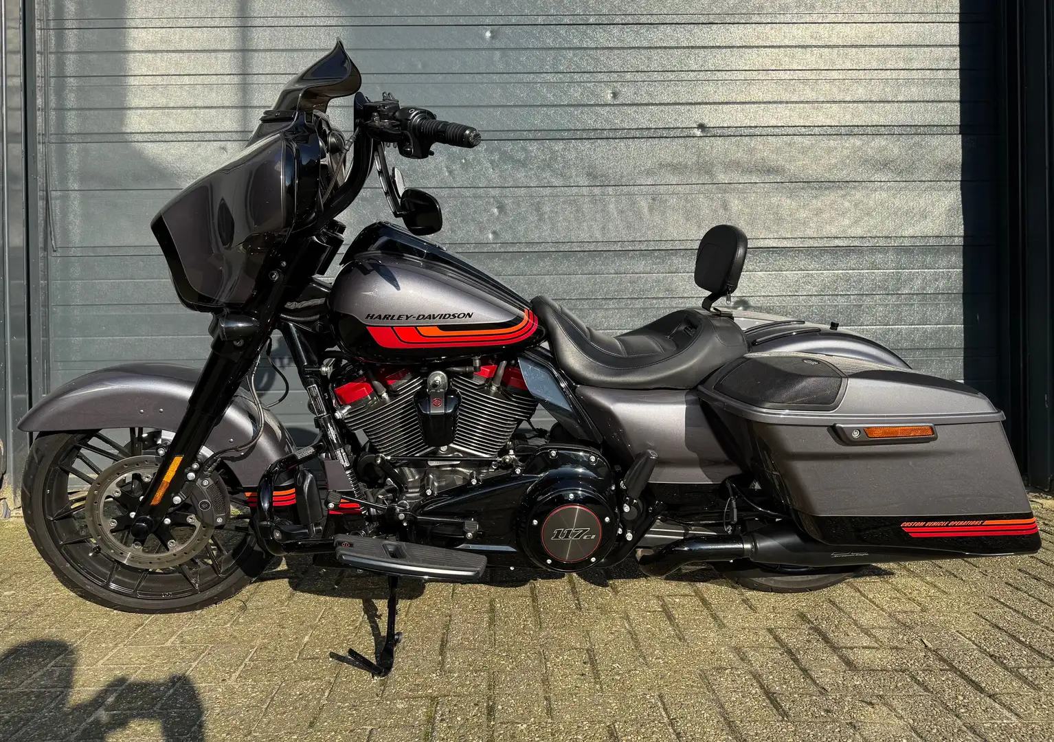 Harley-Davidson Street Glide Street Glide CVO 2021 inruil / Lease mogelijk Gri - 1