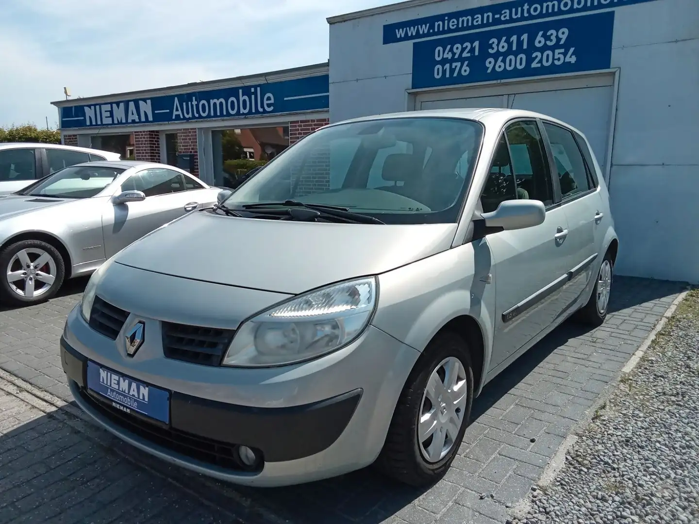 Renault Scenic TÜV NEU, 1 JAHR GEWÄHRLEISTUNG Zilver - 1