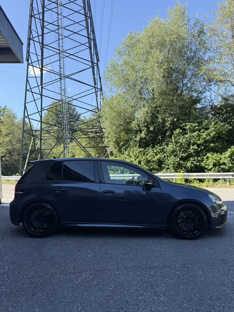 Volkswagen Golf R 2.0 TSI 4MOTION DSG Blau - 2