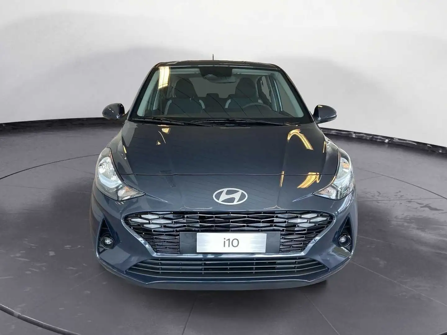 Hyundai i10 3ª serie 1.0 MPI Connectline Gris - 2