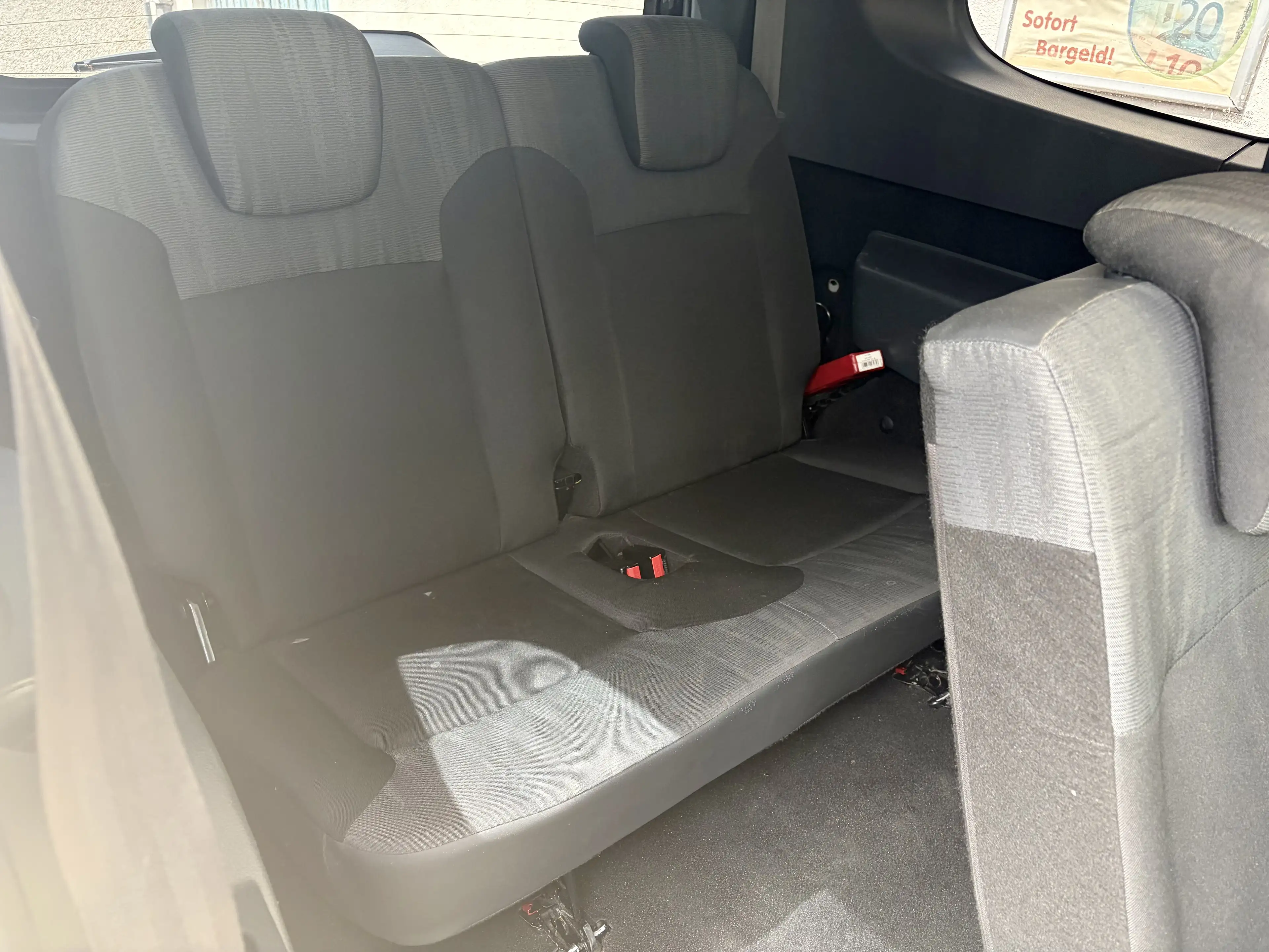 Dacia Lodgy Ambiance 1.2 * Klima * GRA * 7 Sitze * HU neu — photo 14