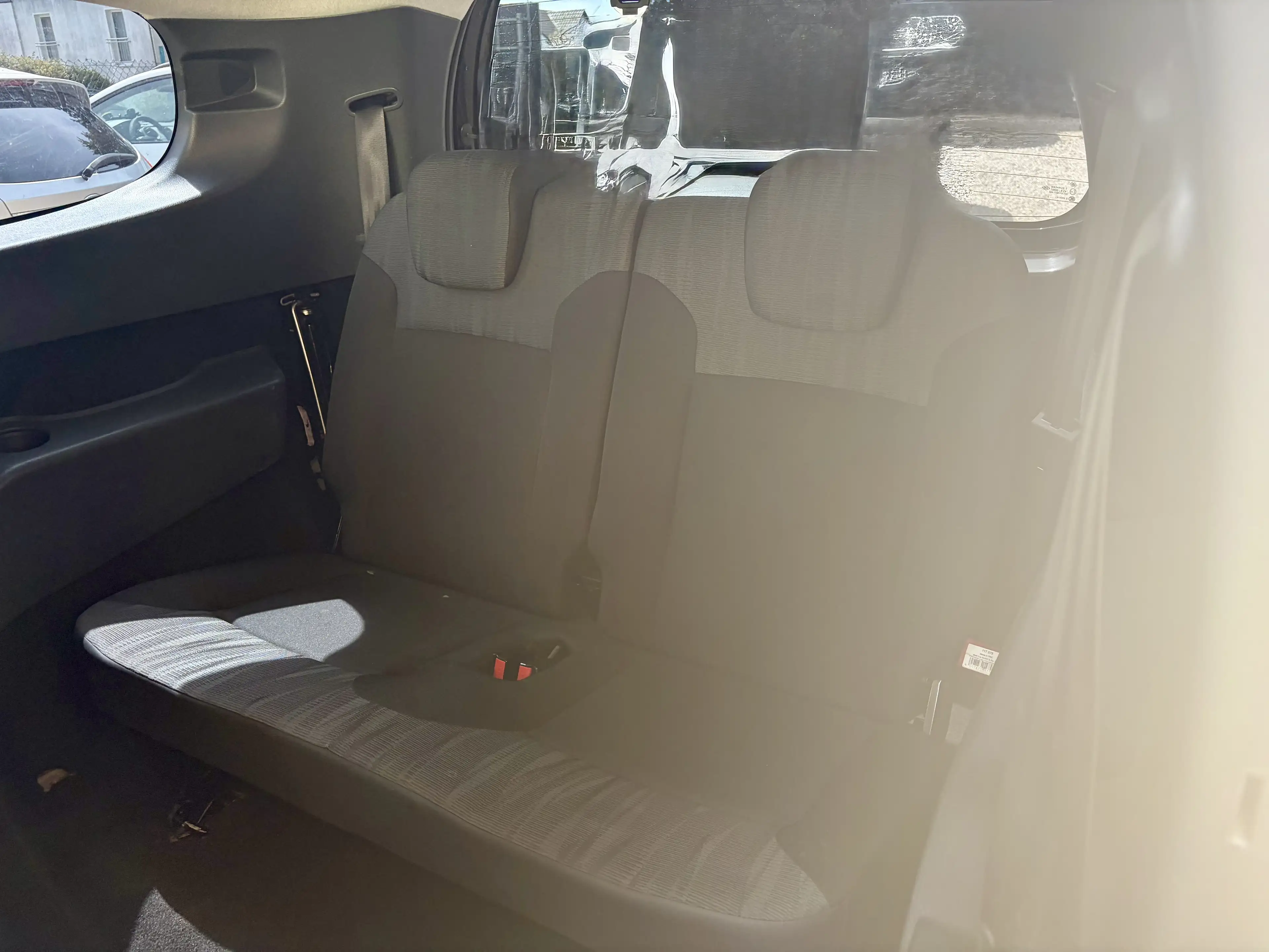 Dacia Lodgy Ambiance 1.2 * Klima * GRA * 7 Sitze * HU neu — photo 13