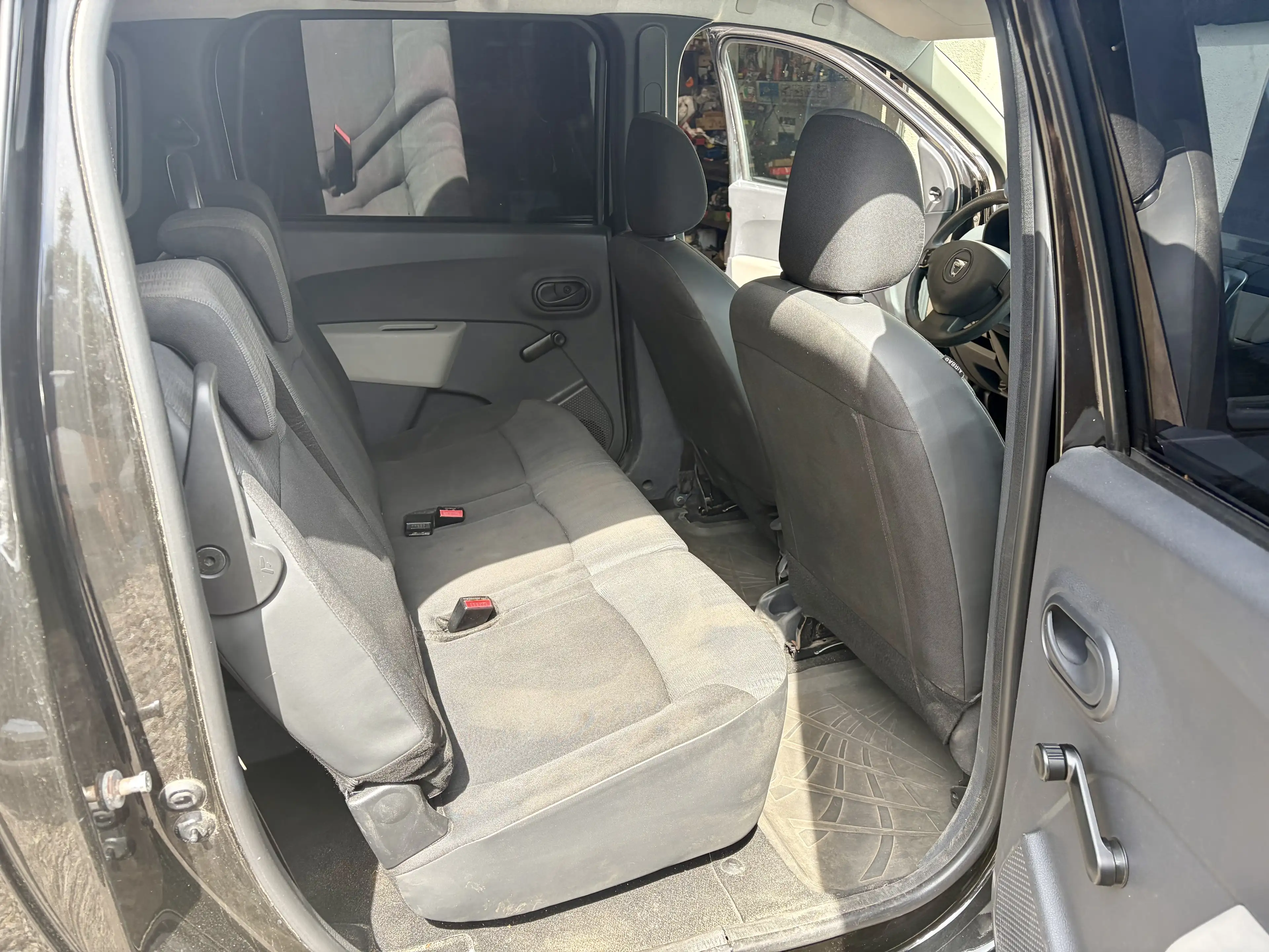 Dacia Lodgy Ambiance 1.2 * Klima * GRA * 7 Sitze * HU neu — photo 8