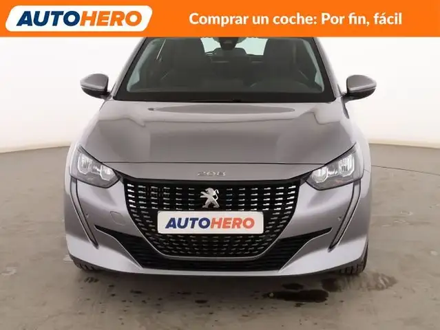 Peugeot 208 view 9