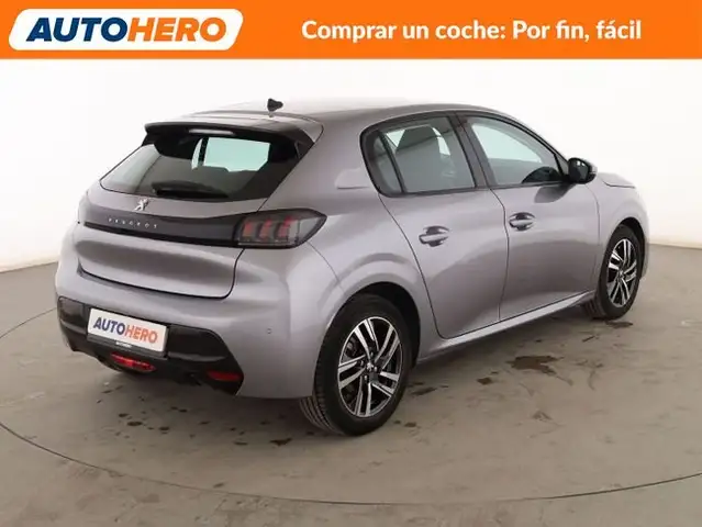 Peugeot 208 view 6