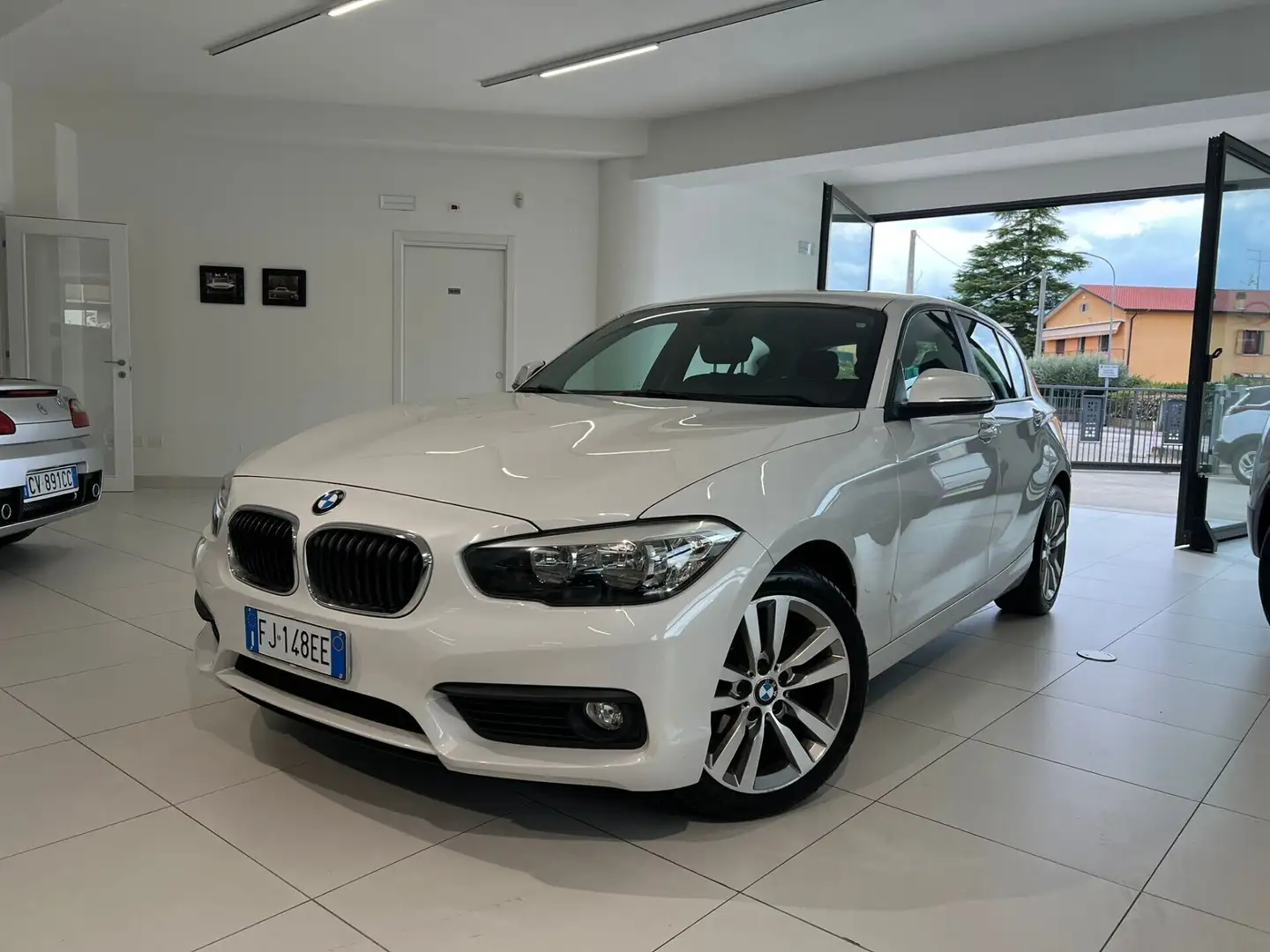 BMW 116 116d 5p. Bianco - 2
