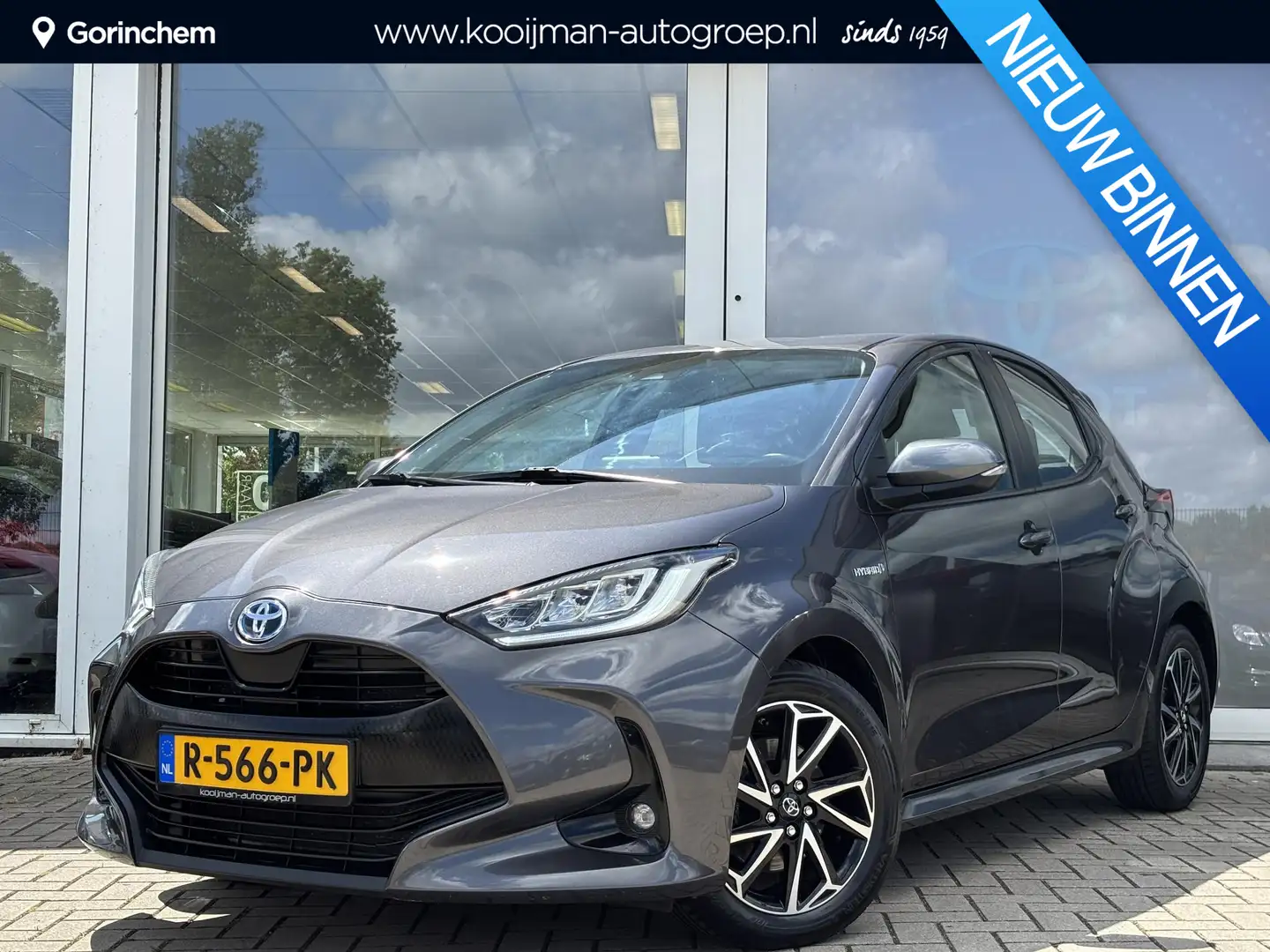 Toyota Yaris 1.5 Hybrid Dynamic | Apple Carplay / Android Auto Grijs - 1