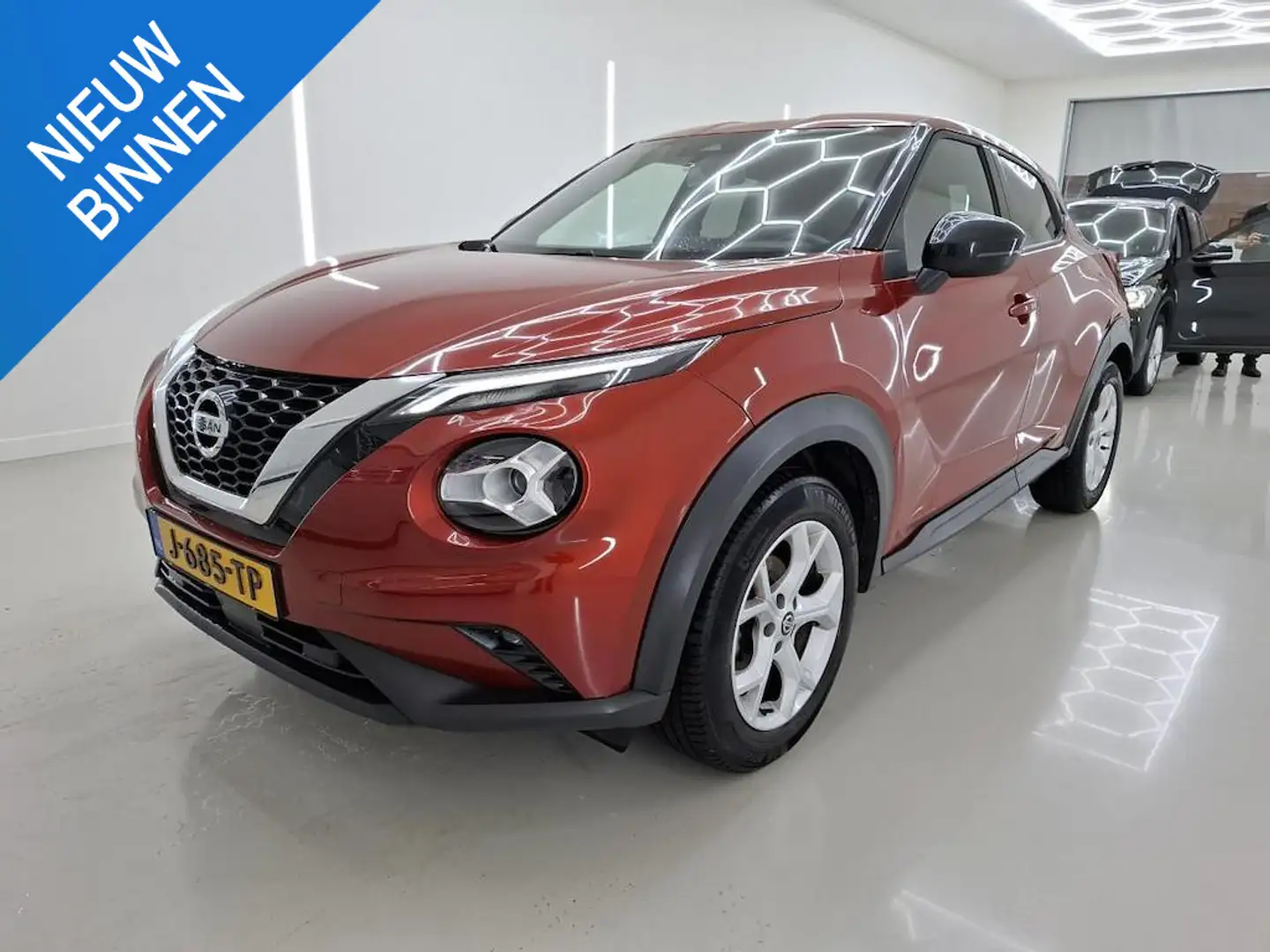 Nissan Juke 1.0 DIG-T N-CONNECTA I APPLE CARPLAY I CLIMATE CON Rouge - 1
