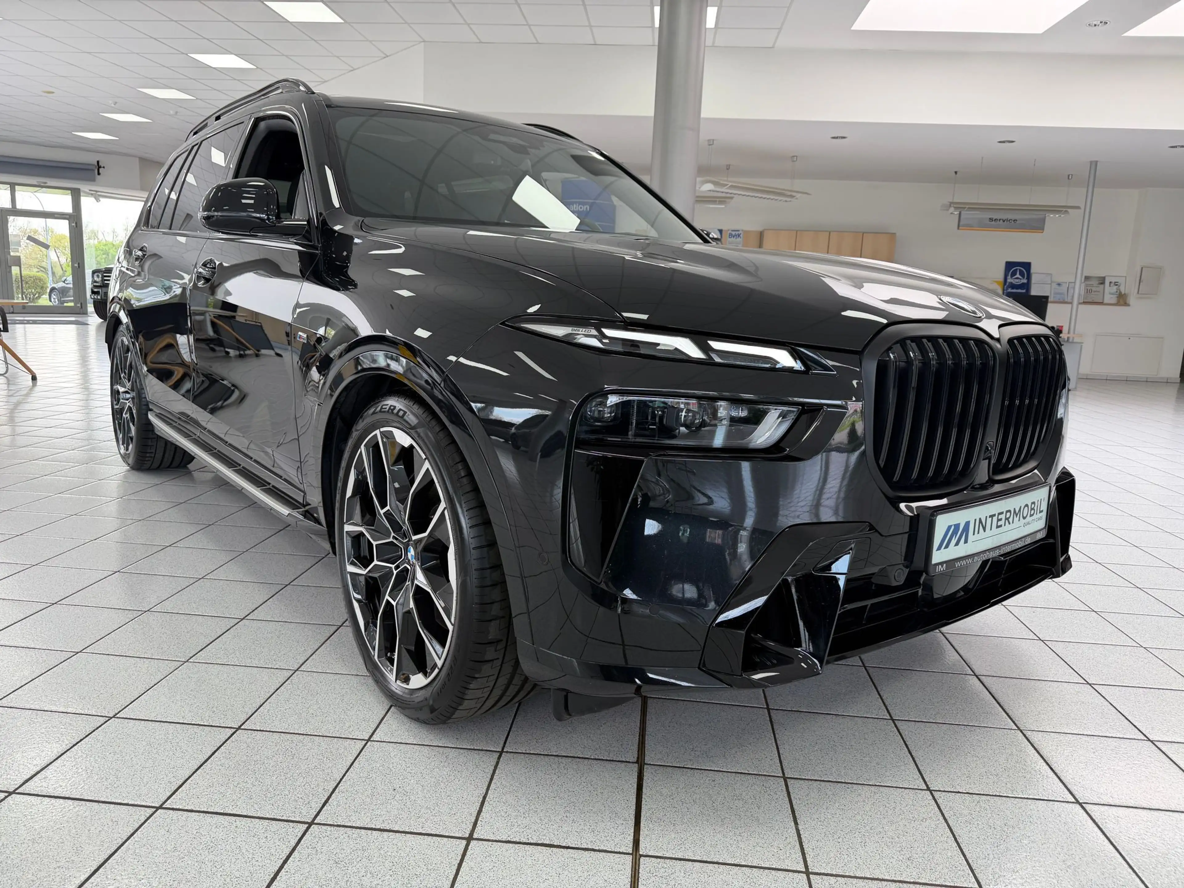 BMW X7 xD40d M Sport Pro*PANO-SKY*HUD*STHZG*H-K*SOFT — photo 3