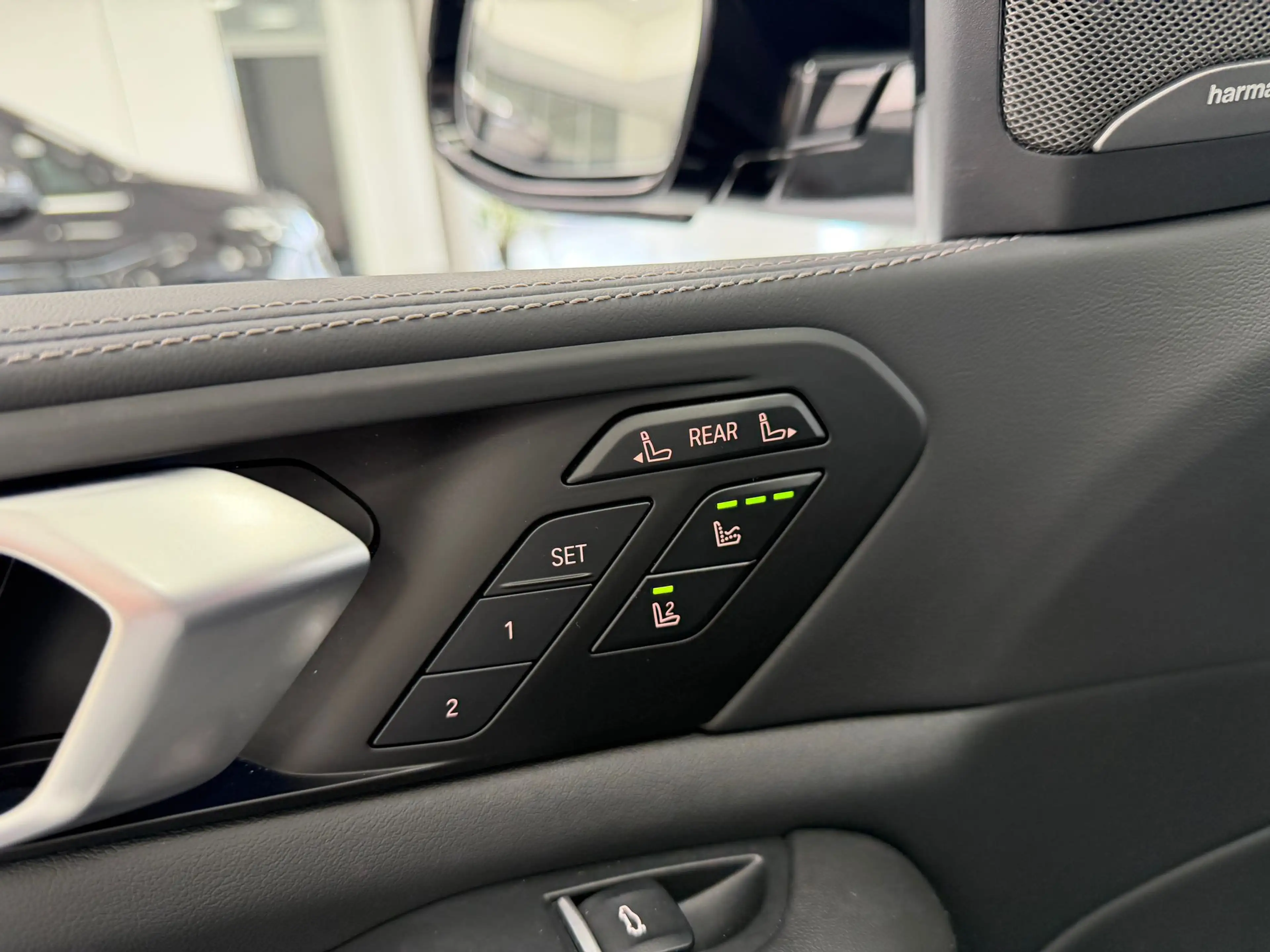 BMW X7 xD40d M Sport Pro*PANO-SKY*HUD*STHZG*H-K*SOFT — photo 11