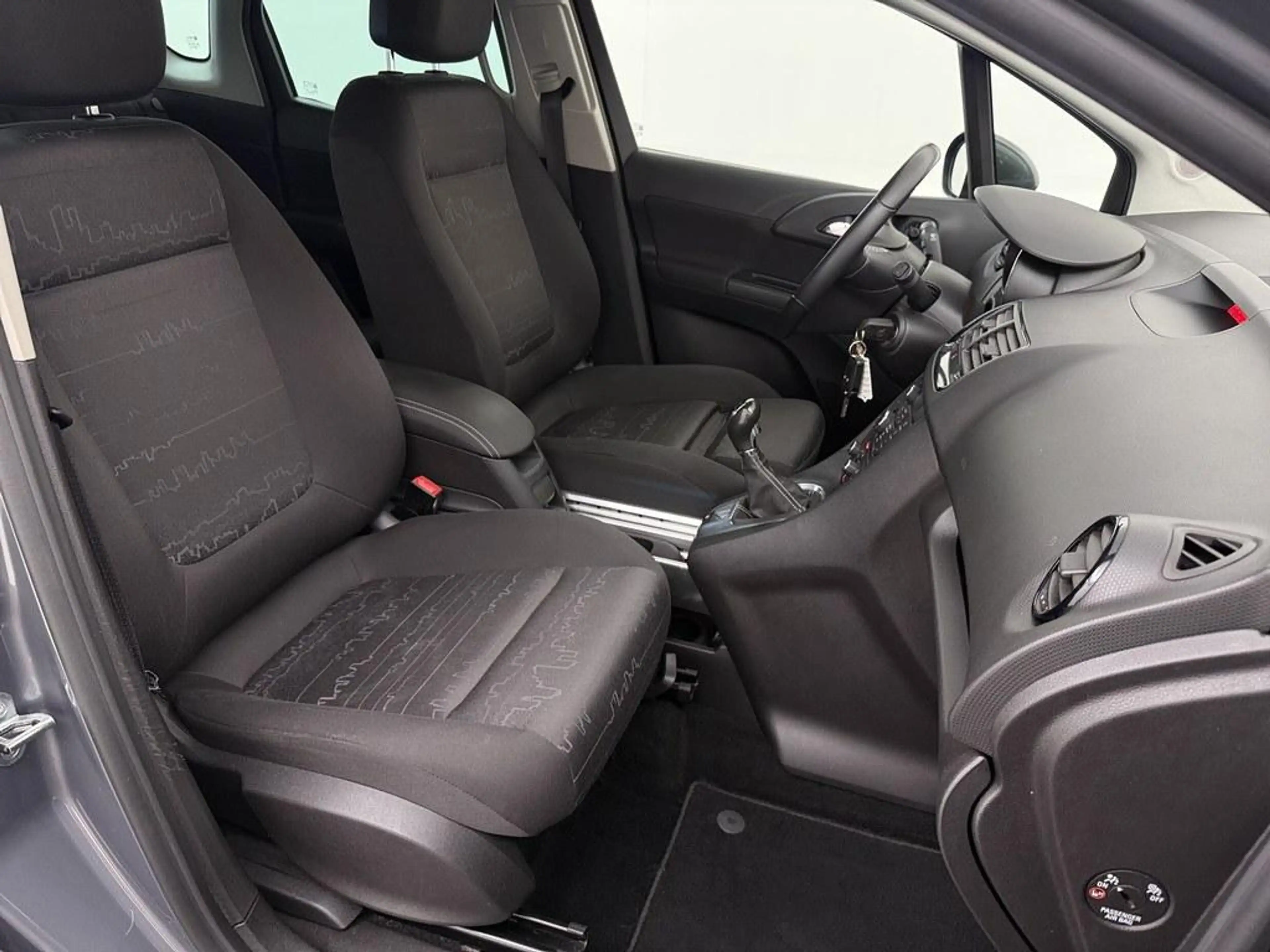 Opel Meriva 1.4 Turbo Design Edition Trekhaak/Ecc/4S.Banden — photo 4