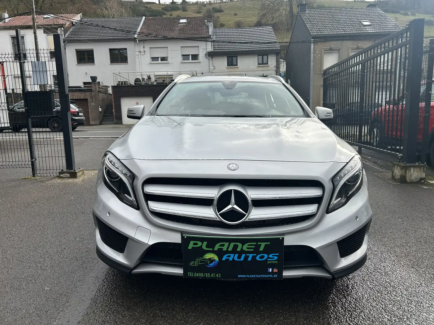 Mercedes-Benz GLA 200 D AMG 5 PORTES GPS AIRCO GARANTIE 12 MOIS Grau - 2