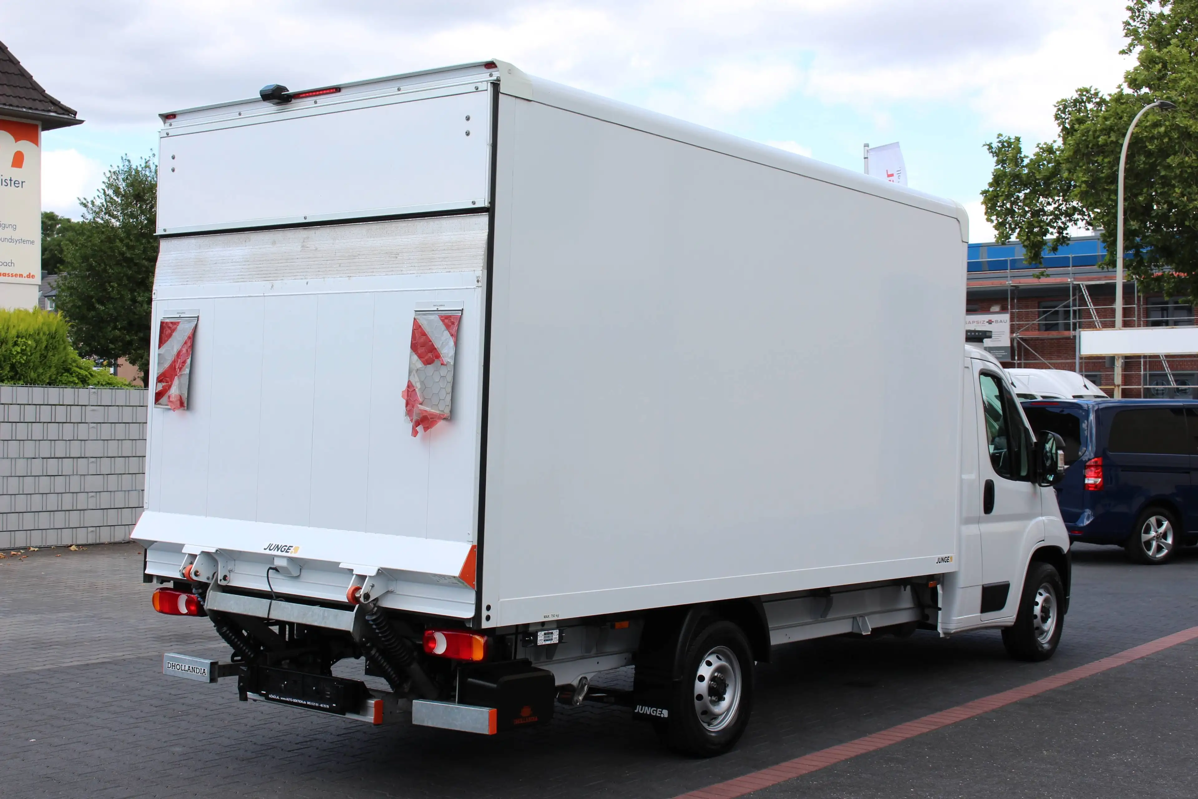 Peugeot Boxer 35 L4 140 Koffer LBW *Kamera*Tempomat*Navi — photo 3