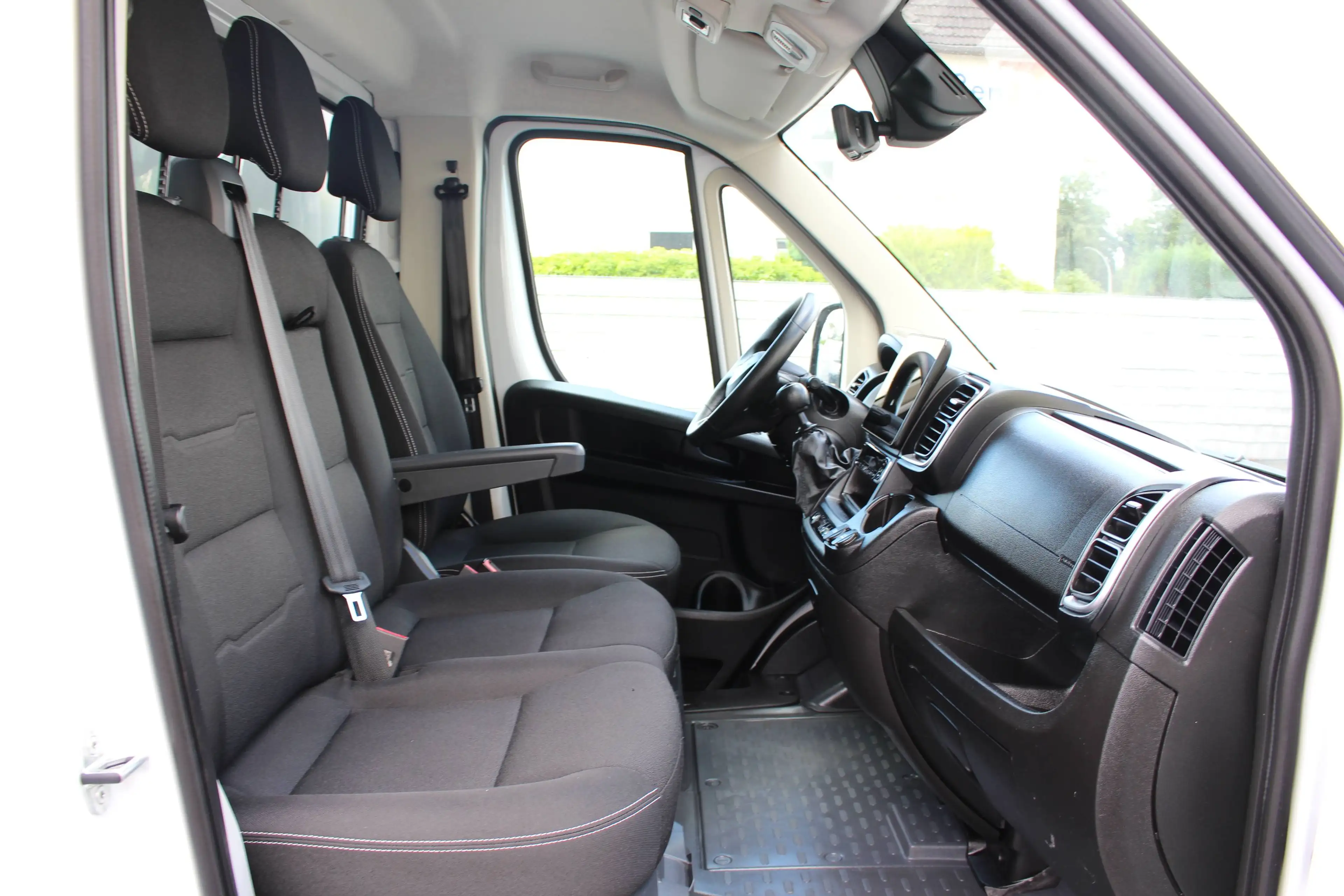 Peugeot Boxer 35 L4 140 Koffer LBW *Kamera*Tempomat*Navi — photo 7