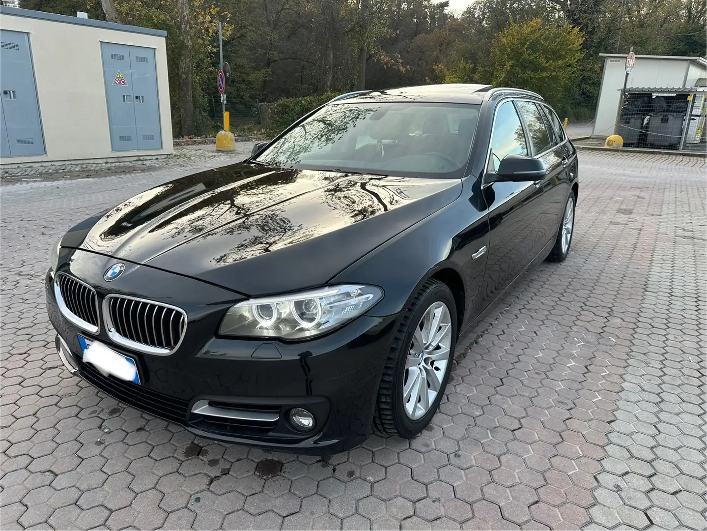 BMW 525 525d Touring xdrive Business auto E6 - 1