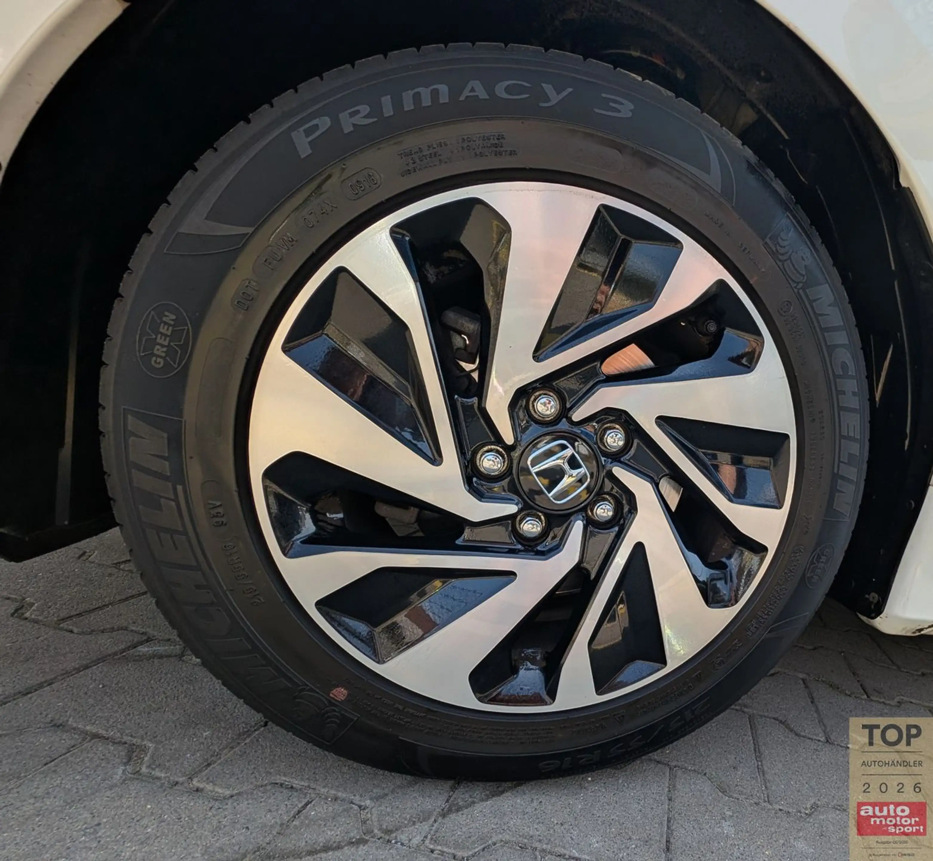 Honda Civic Lim. 1.0 VTEC*2.Hand*ACC*PDC*Shz*Assist* — photo 9