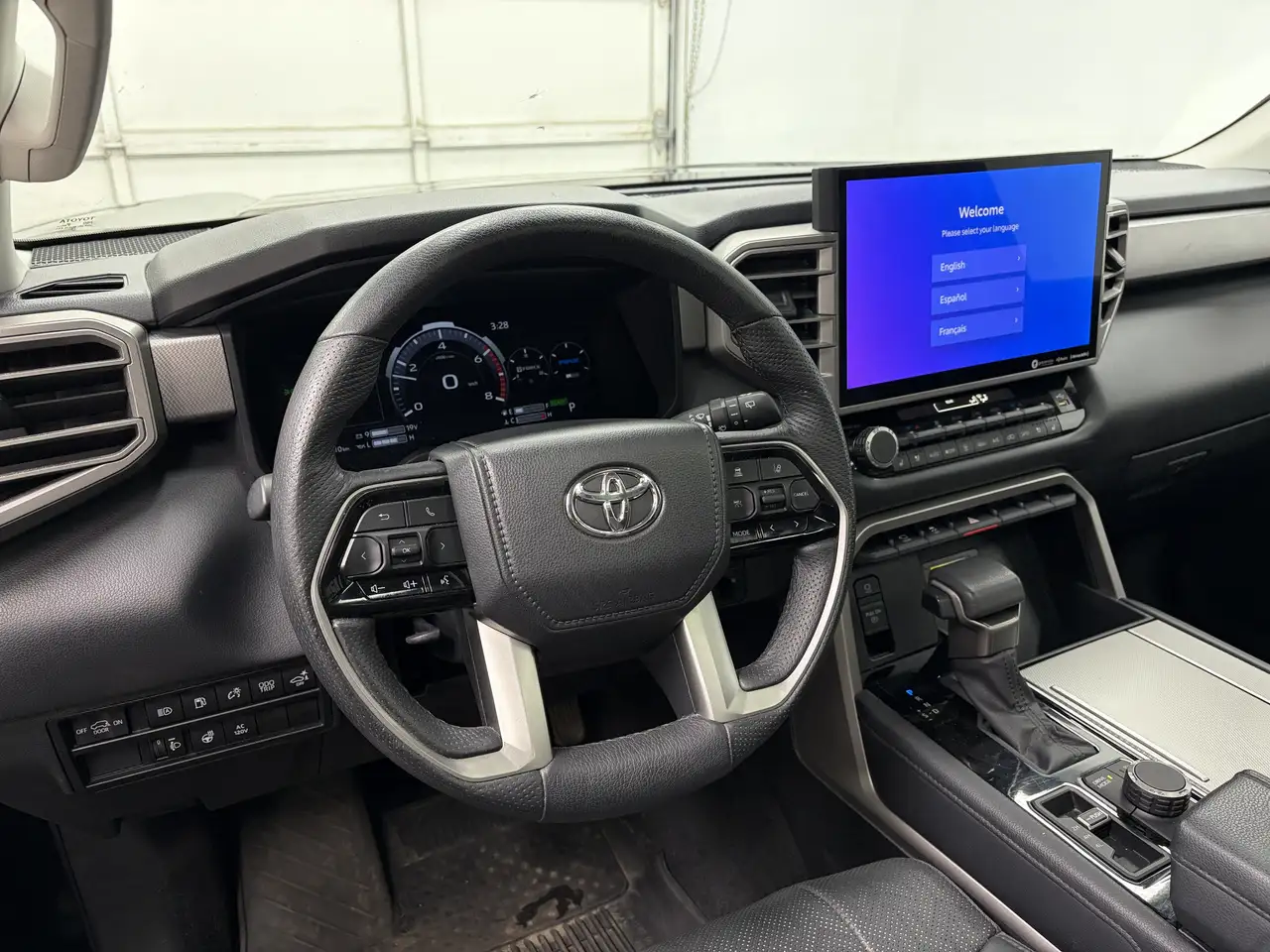 Toyota Sequoia снимка Toyota Sequoia
