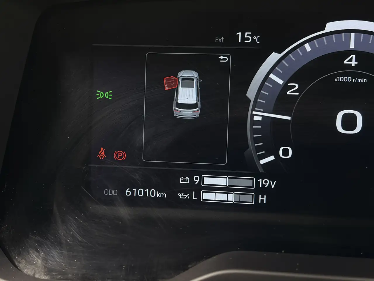 Toyota Sequoia снимка Toyota Sequoia
