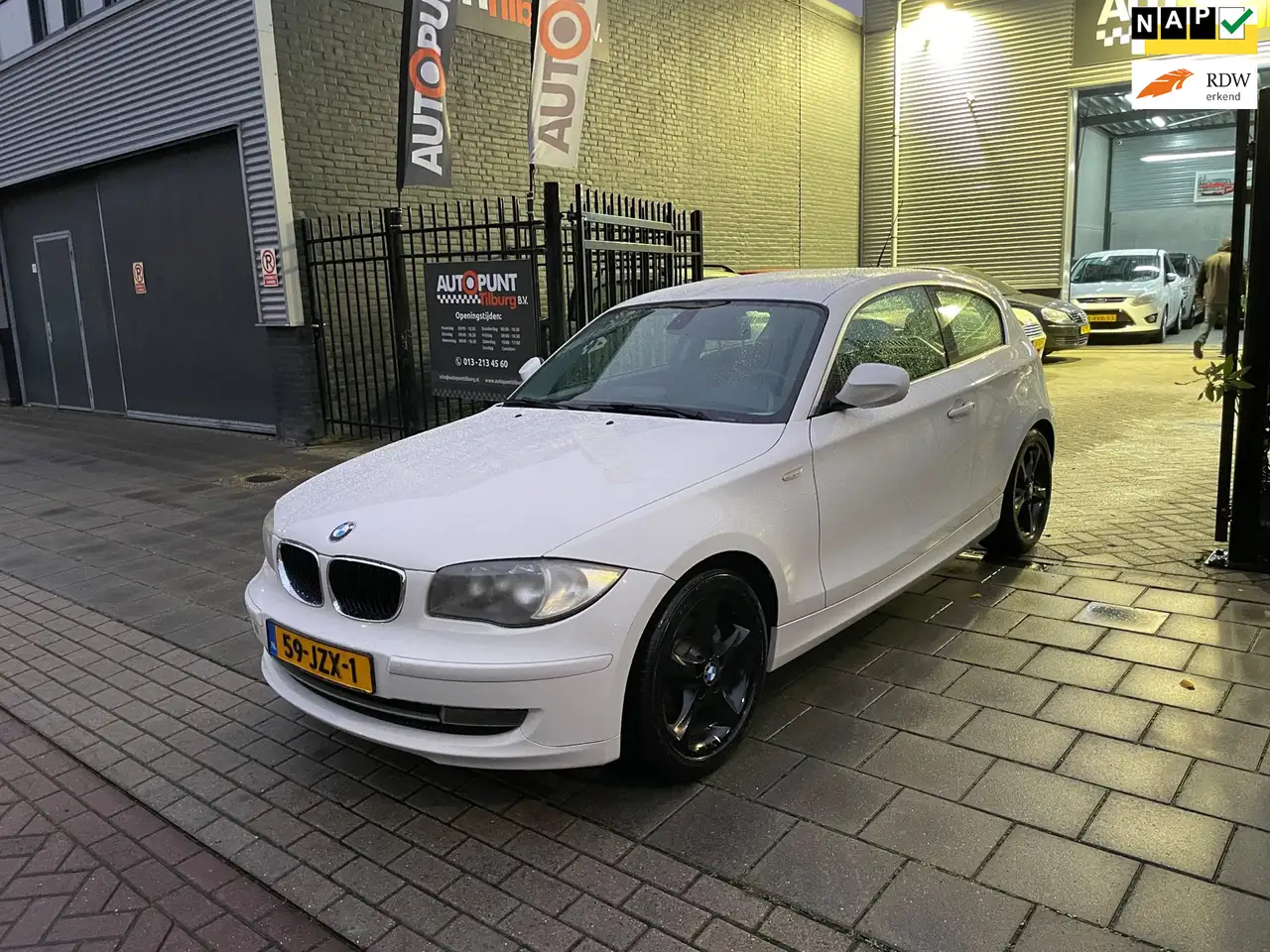 BMW 118