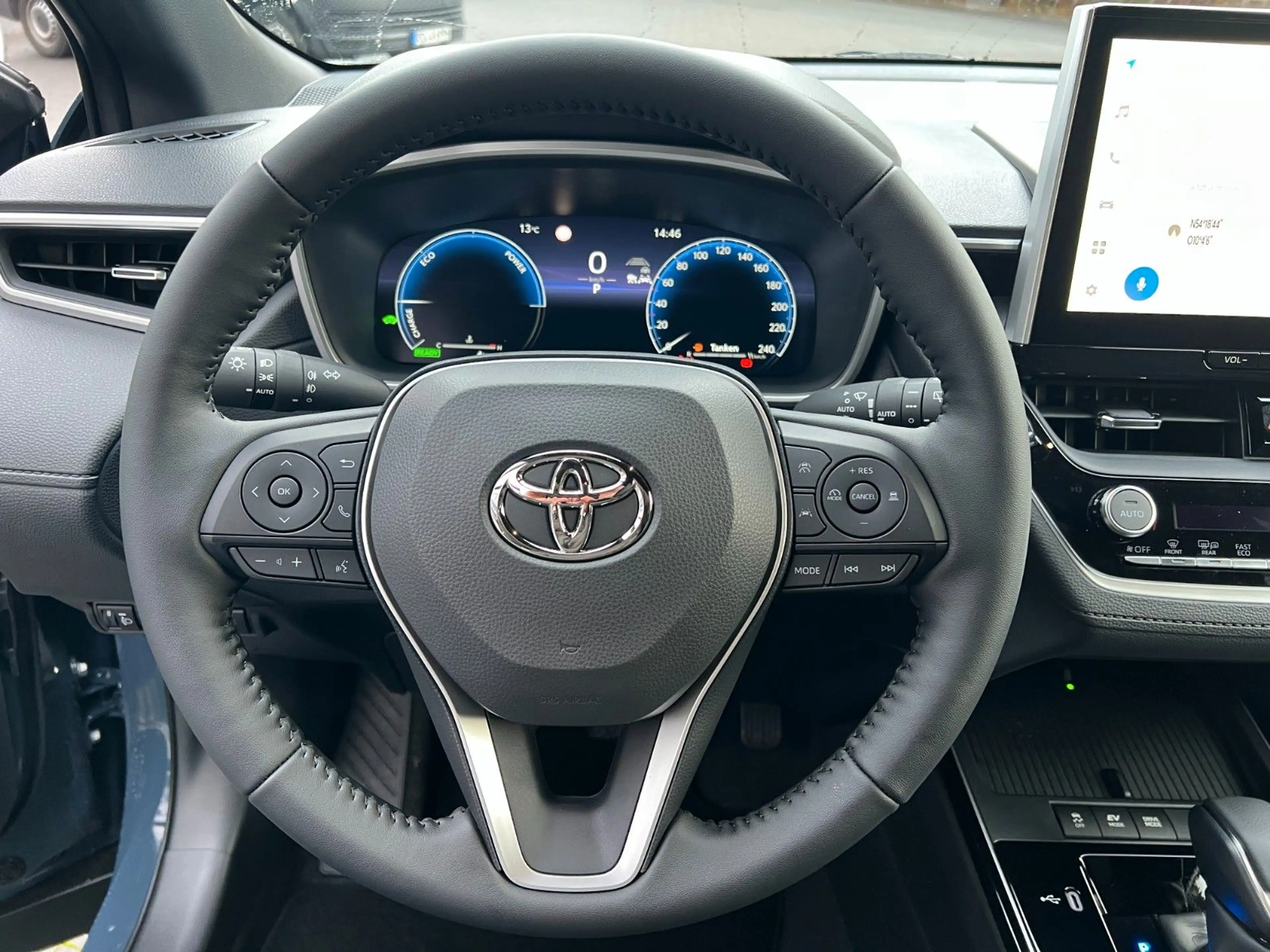 Toyota Corolla Cross 1.8 Hybrid STYLE FACELIFT *SOFORT* — photo 12