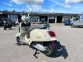 Vespa GTS 300 RST Modell 2023 Lagernd Beige - thumbnail 4