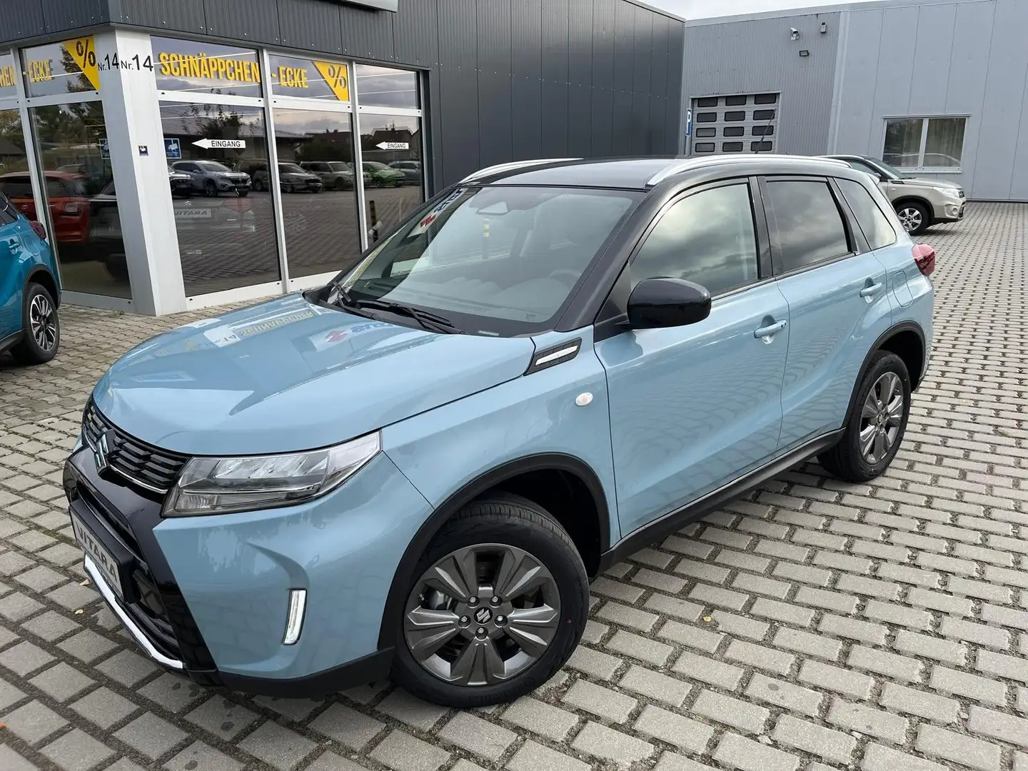 Suzuki Vitara 1.4 Boosterjet Hybrid Comfort Blauw - 1