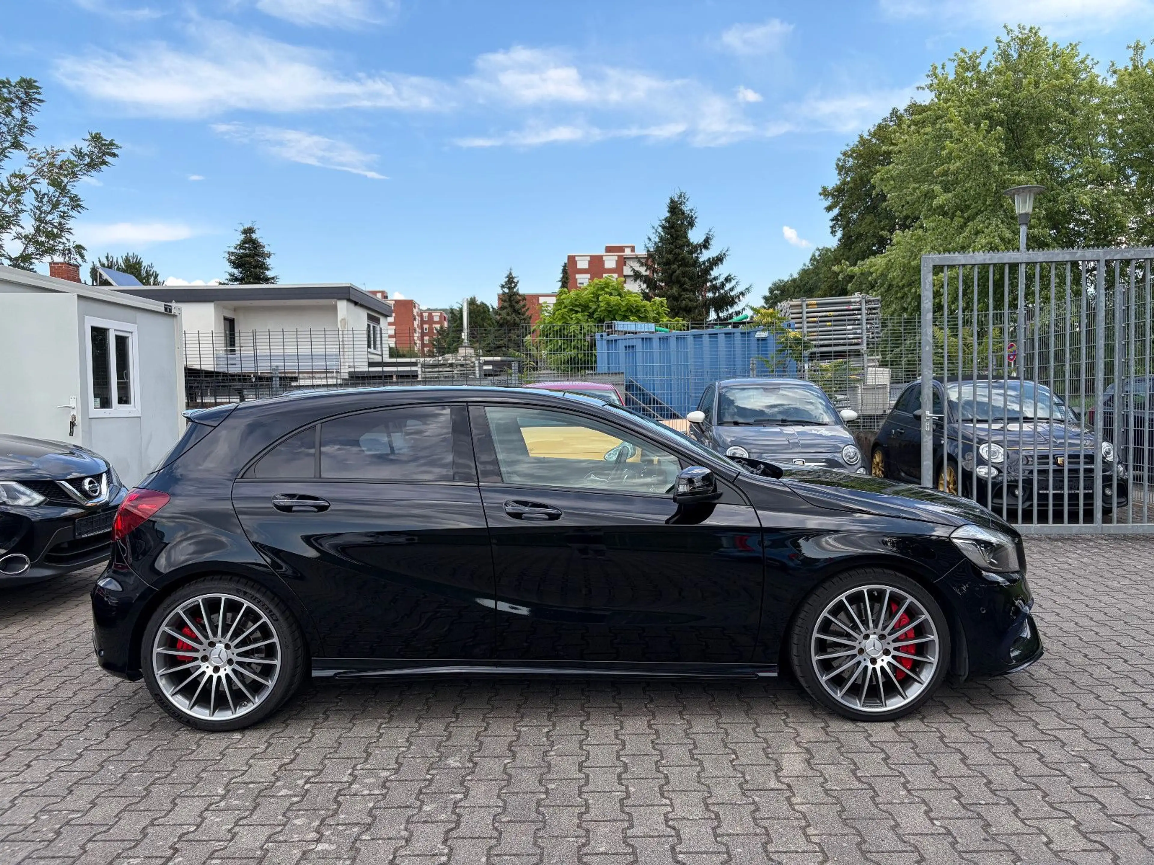 Mercedes-Benz A 45 AMG /Navi/Pano/Harman-Kardon/Night-Paket — photo 6