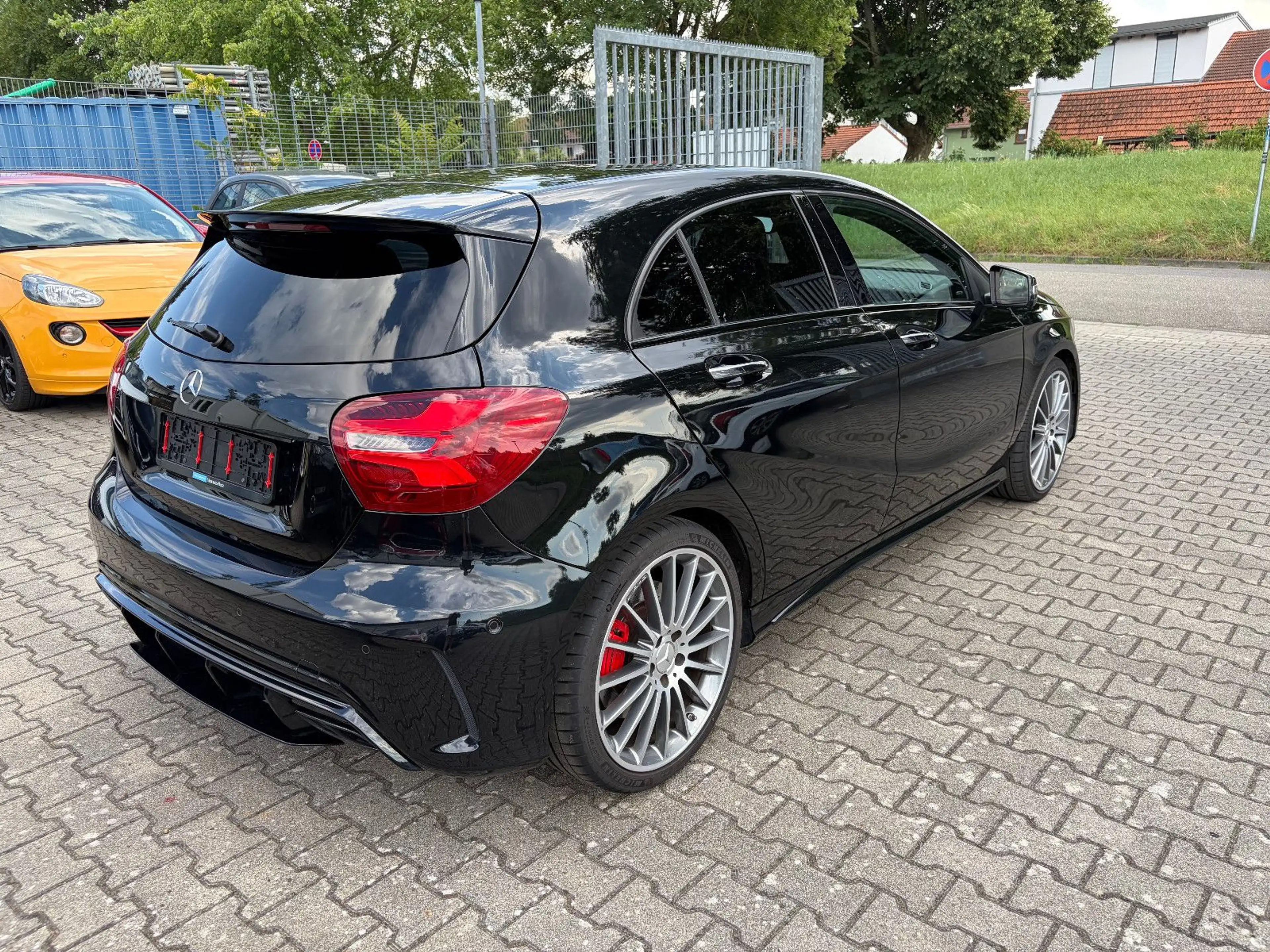 Mercedes-Benz A 45 AMG /Navi/Pano/Harman-Kardon/Night-Paket — photo 5