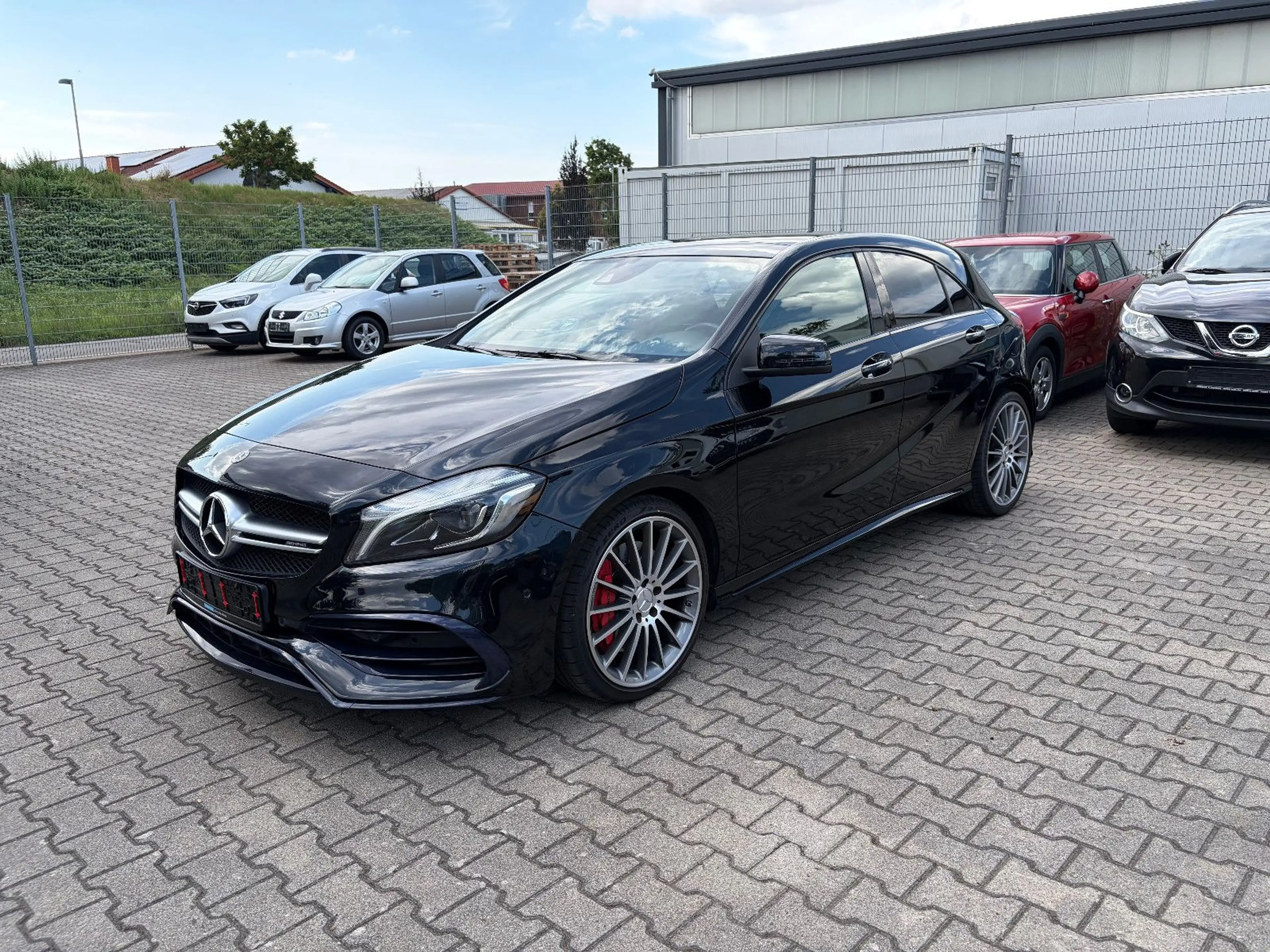Mercedes-Benz A 45 AMG /Navi/Pano/Harman-Kardon/Night-Paket